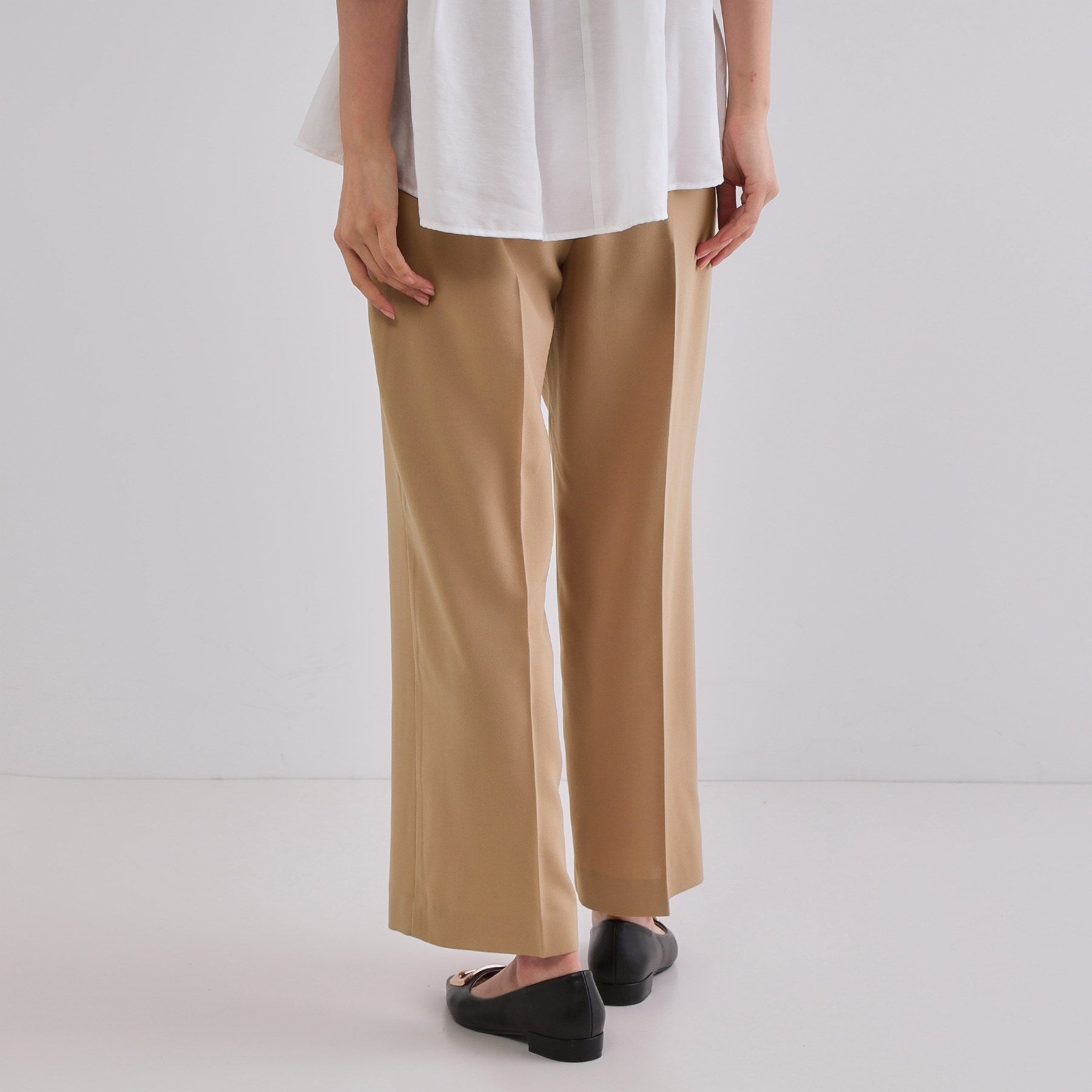 OPAQUE.CLIP OPAQUE.CLIP Beautiful Leg Easy Wide Pants / Compatible with Setups 【Stretch / Wrinkle-Resistant / Machine Washable】