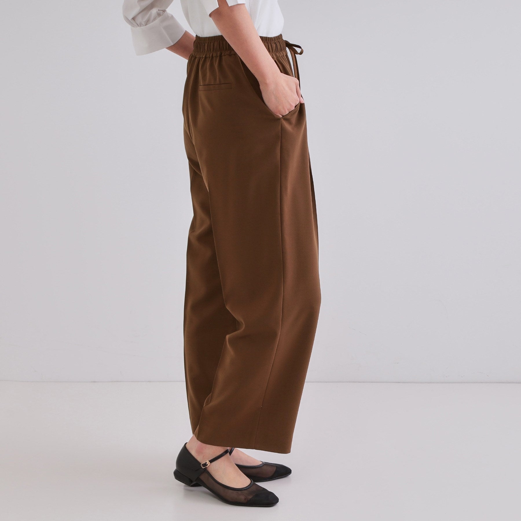 OPAQUE.CLIP OPAQUE.CLIP Beautiful Leg Easy Wide Pants / Compatible with Setups 【Stretch / Wrinkle-Resistant / Machine Washable】