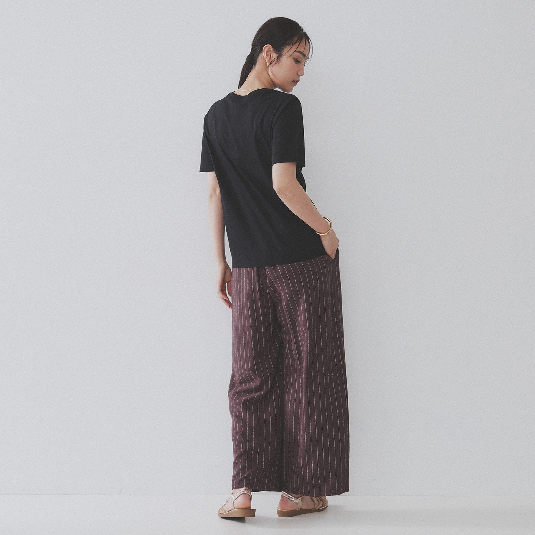 オペーク ドット クリップ OPAQUE.CLIP 《5color》ベーシックTシャツ【接触冷感／洗濯機洗い可】 （チャコールグレー(014)） チャコールグレー(014)