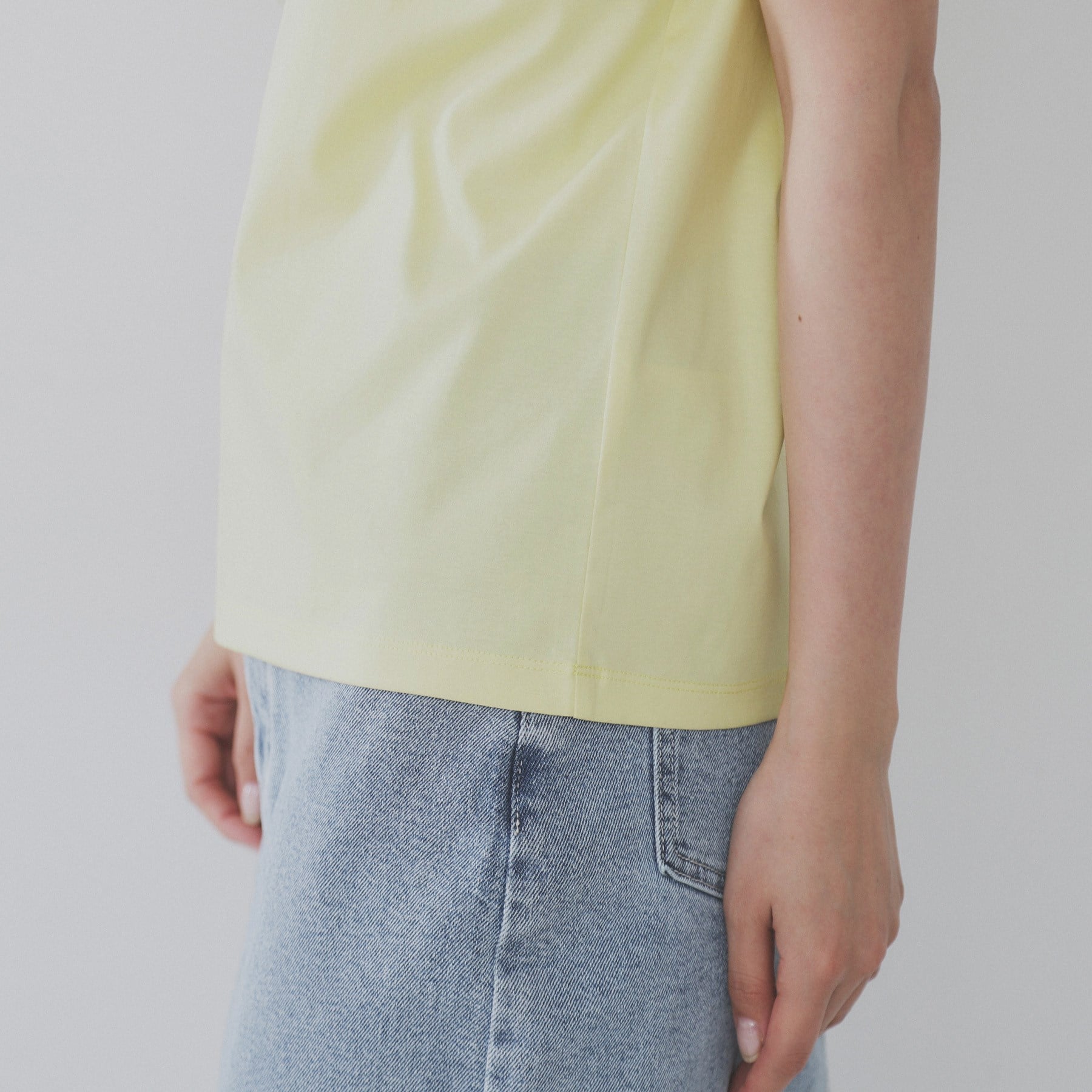 オペーク ドット クリップ OPAQUE.CLIP 《5color》ベーシックTシャツ【接触冷感／洗濯機洗い可】 （チャコールグレー(014)） チャコールグレー(014)