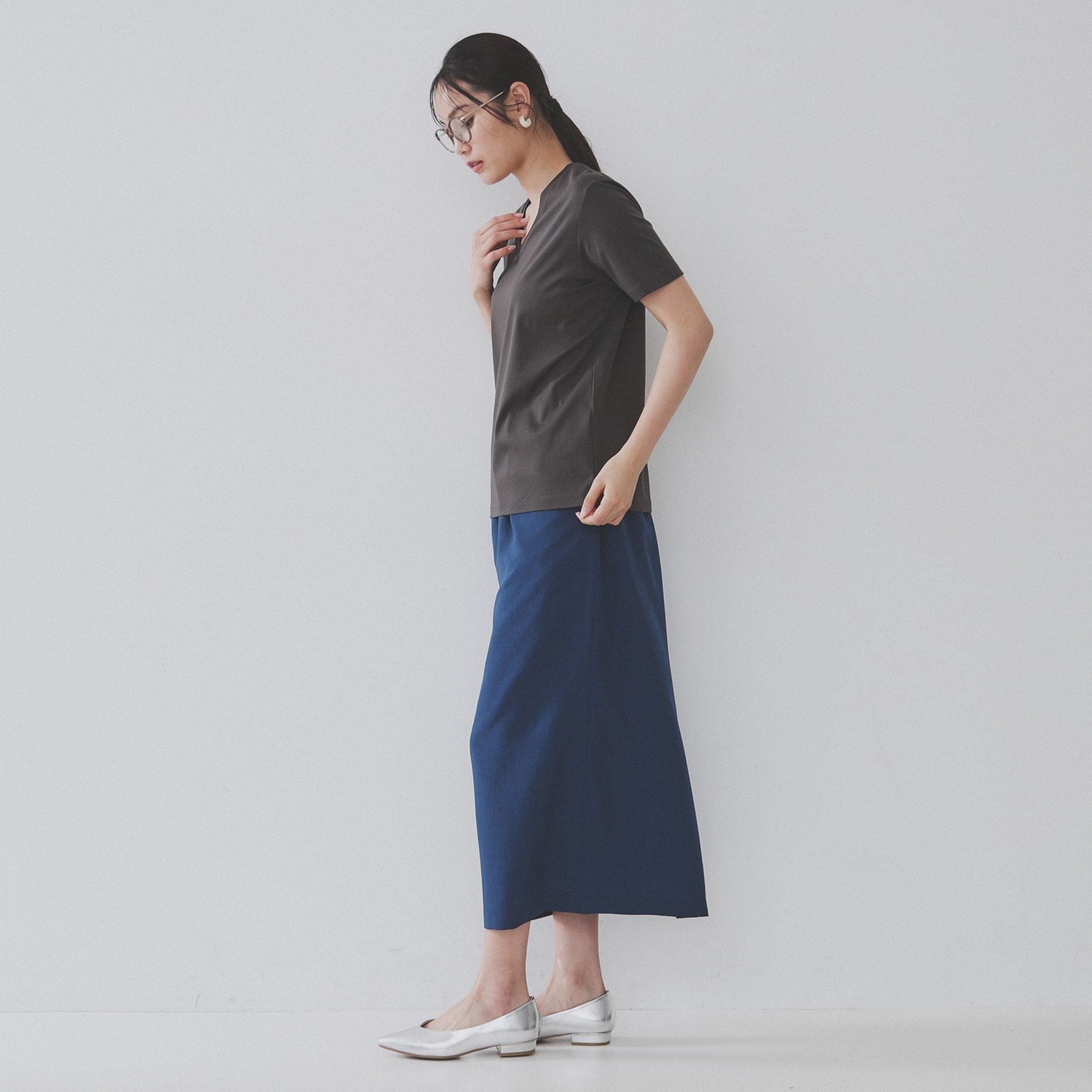 オペーク ドット クリップ OPAQUE.CLIP 《5color》VネックベーシックTシャツ【接触冷感／洗濯機洗い可】 （ブラック(019)） ブラック(019)