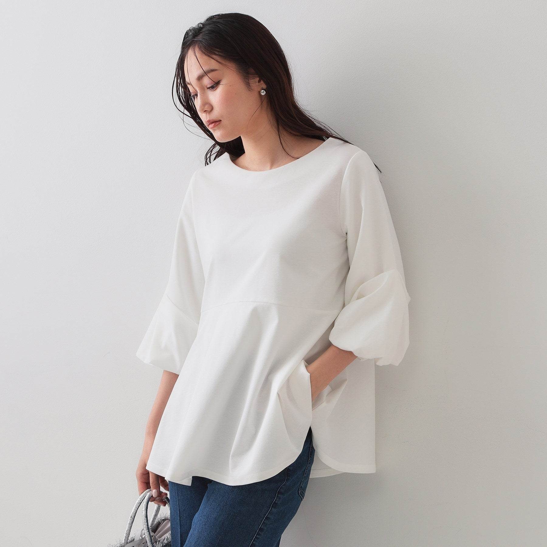 オペーク ドット クリップ OPAQUE.CLIP タックスリーブペプラムトップス【洗濯機洗い可】 （ホワイト(001)） ホワイト(001)