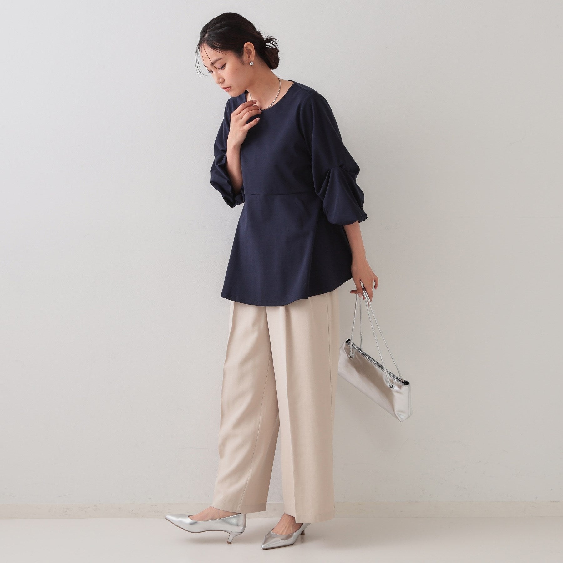 オペーク ドット クリップ OPAQUE.CLIP タックスリーブペプラムトップス【洗濯機洗い可】 （ホワイト(001)） ホワイト(001)