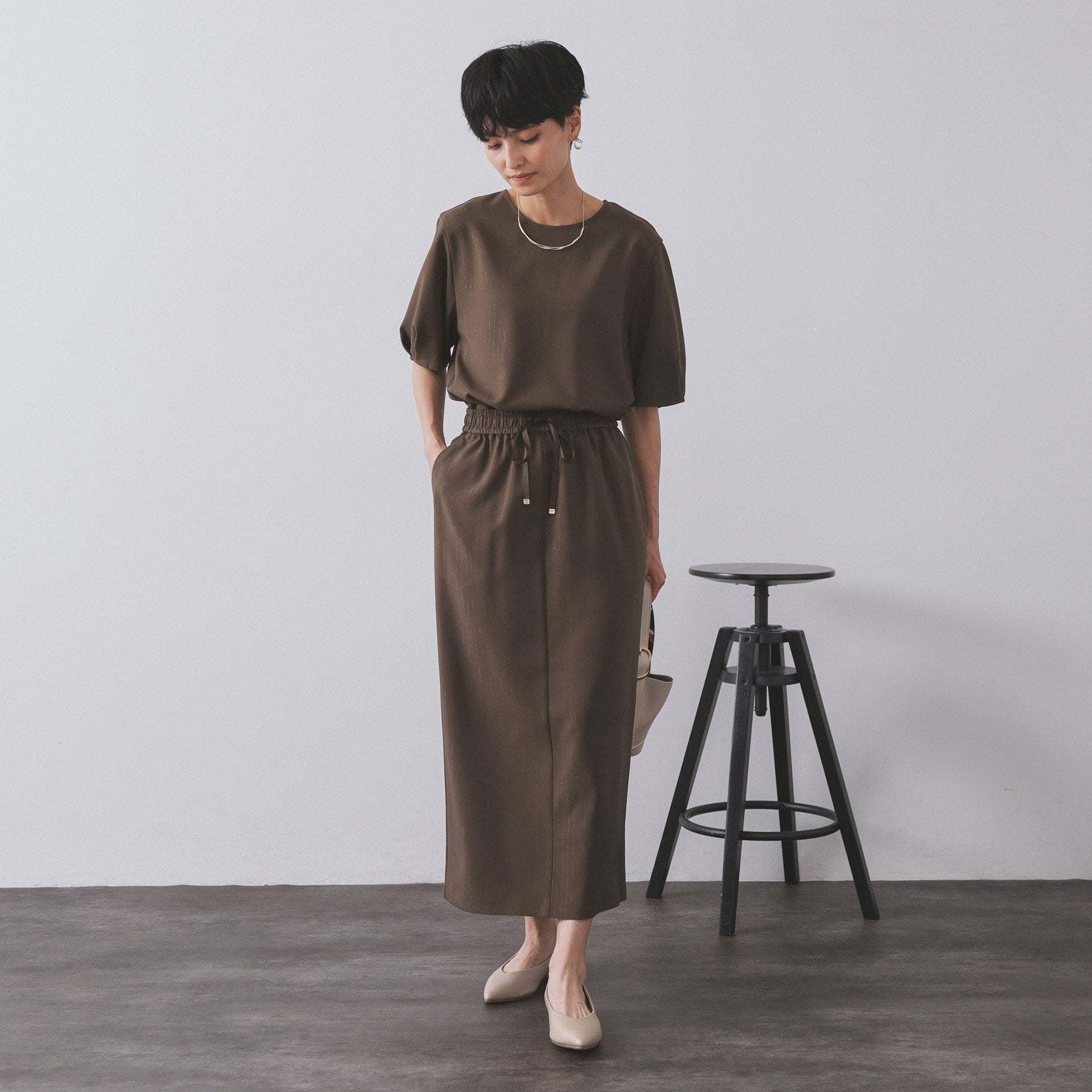 オペーク ドット クリップ OPAQUE.CLIP ラメストライプタックスリーブブラウス／セットアップ可【洗濯機洗い可／防シワ／吸水速乾】 （チャコールグレー(313)） チャコールグレー(313)