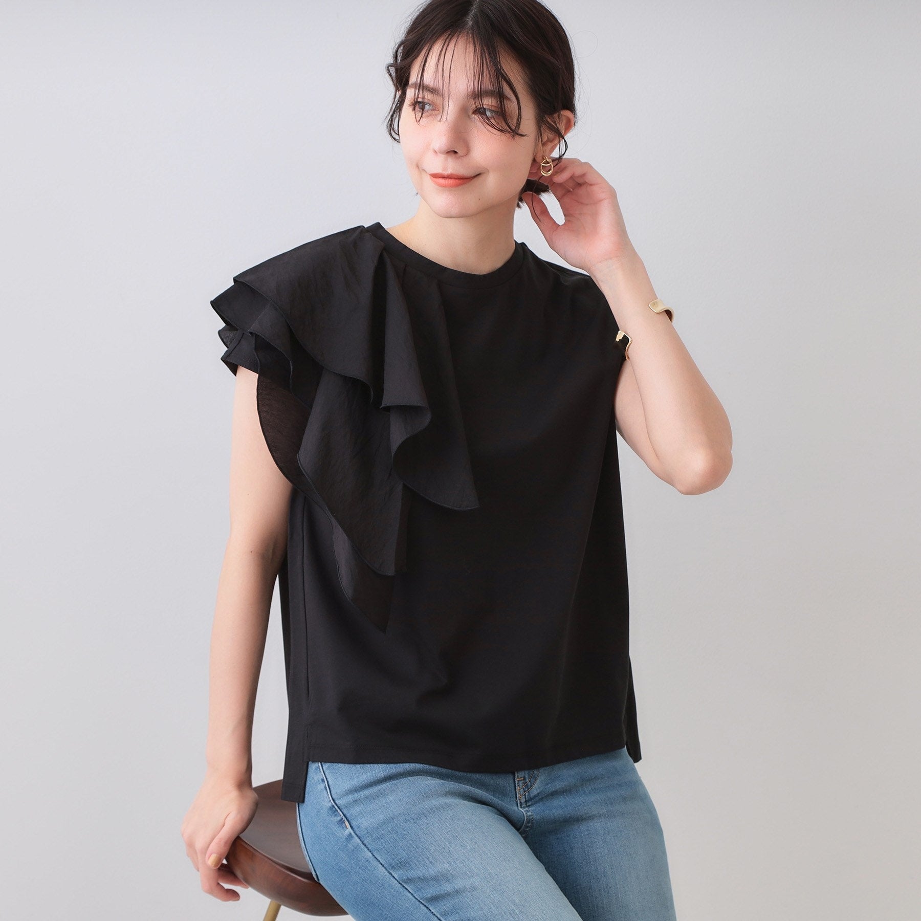 オペーク ドット クリップ OPAQUE.CLIP ショルダーフリルドッキングカットソー【洗濯機洗い可】 （ブラック(019)） ブラック(019)
