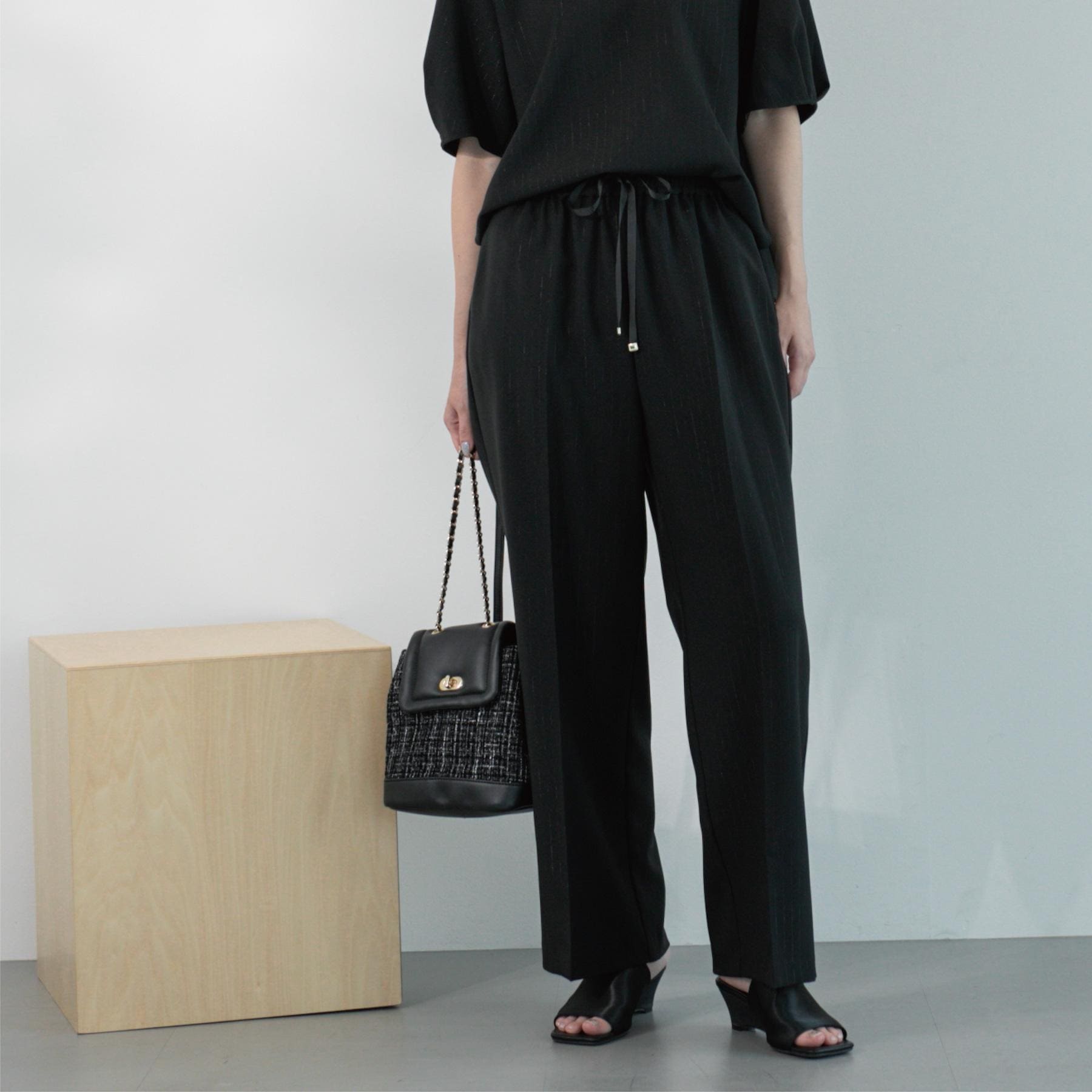 オペーク ドット クリップ OPAQUE.CLIP ラメストライプイージーワイドパンツ／セットアップ可【洗濯機洗い可／防シワ／吸水速乾】 （ブラック(319)） ブラック(319)