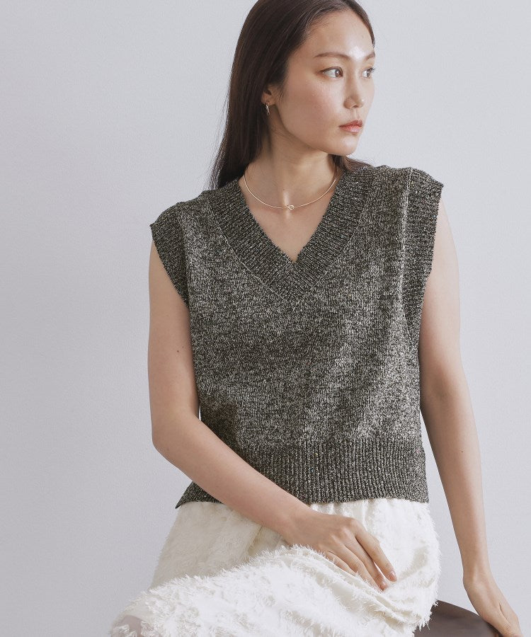 オペーク ドット クリップ OPAQUE.CLIP スパンコールラメVネックニット【手洗い可】 （ブラック(619)） ブラック(619)