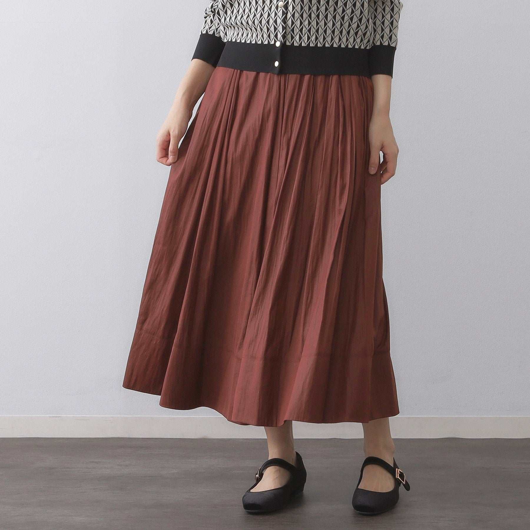 オペーク ドット クリップ OPAQUE.CLIP レザーライクタックフレアスカート【洗濯機洗い可】 （ボルドー(064)） ボルドー(064)