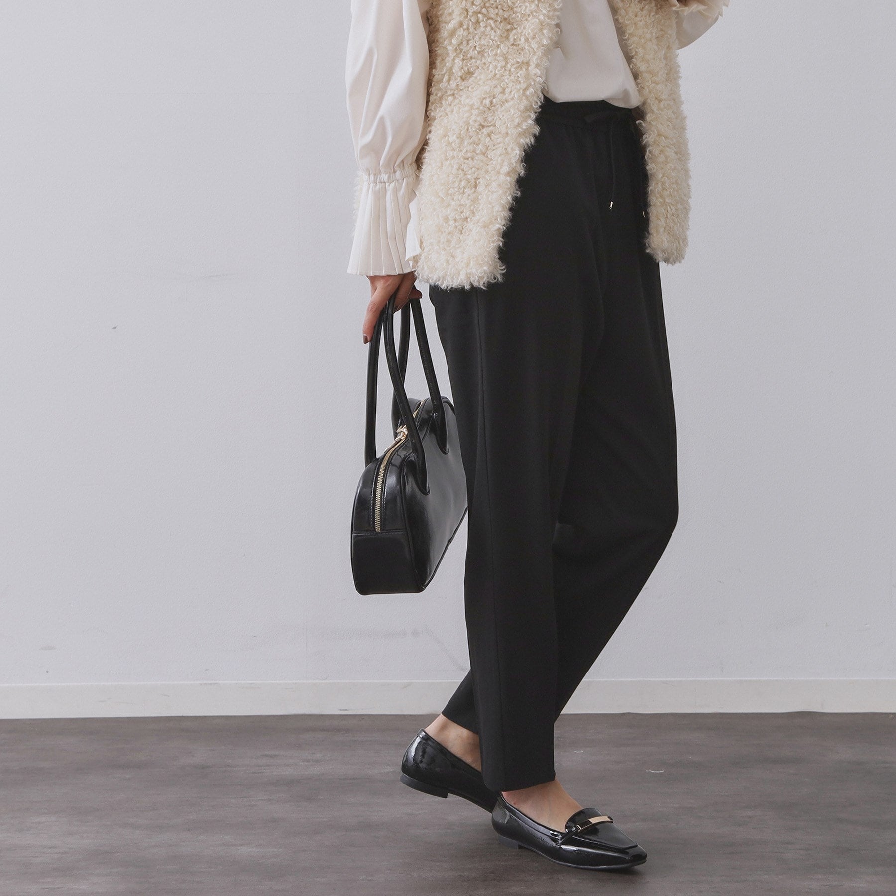 オペーク ドット クリップ OPAQUE.CLIP 裏起毛ストレッチイージーテーパードパンツ／ネオサーモ【蓄熱素材／洗濯機洗い可】 （キャメルブラウン(041)） キャメルブラウン(041)