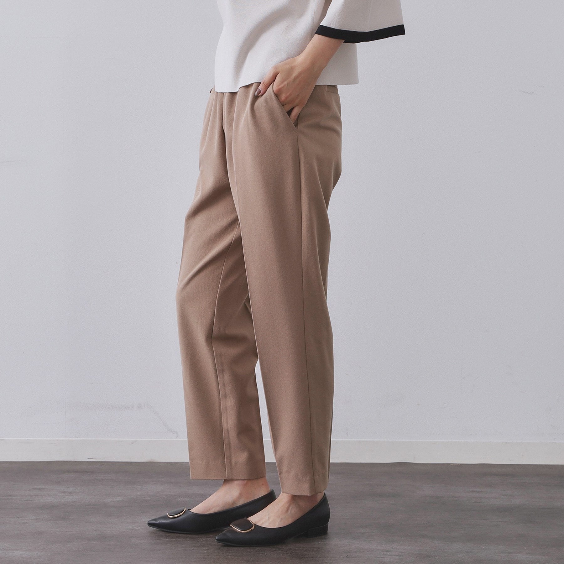 オペーク ドット クリップ OPAQUE.CLIP 裏起毛ストレッチイージーテーパードパンツ／ネオサーモ【蓄熱素材／洗濯機洗い可】 （キャメルブラウン(041)） キャメルブラウン(041)