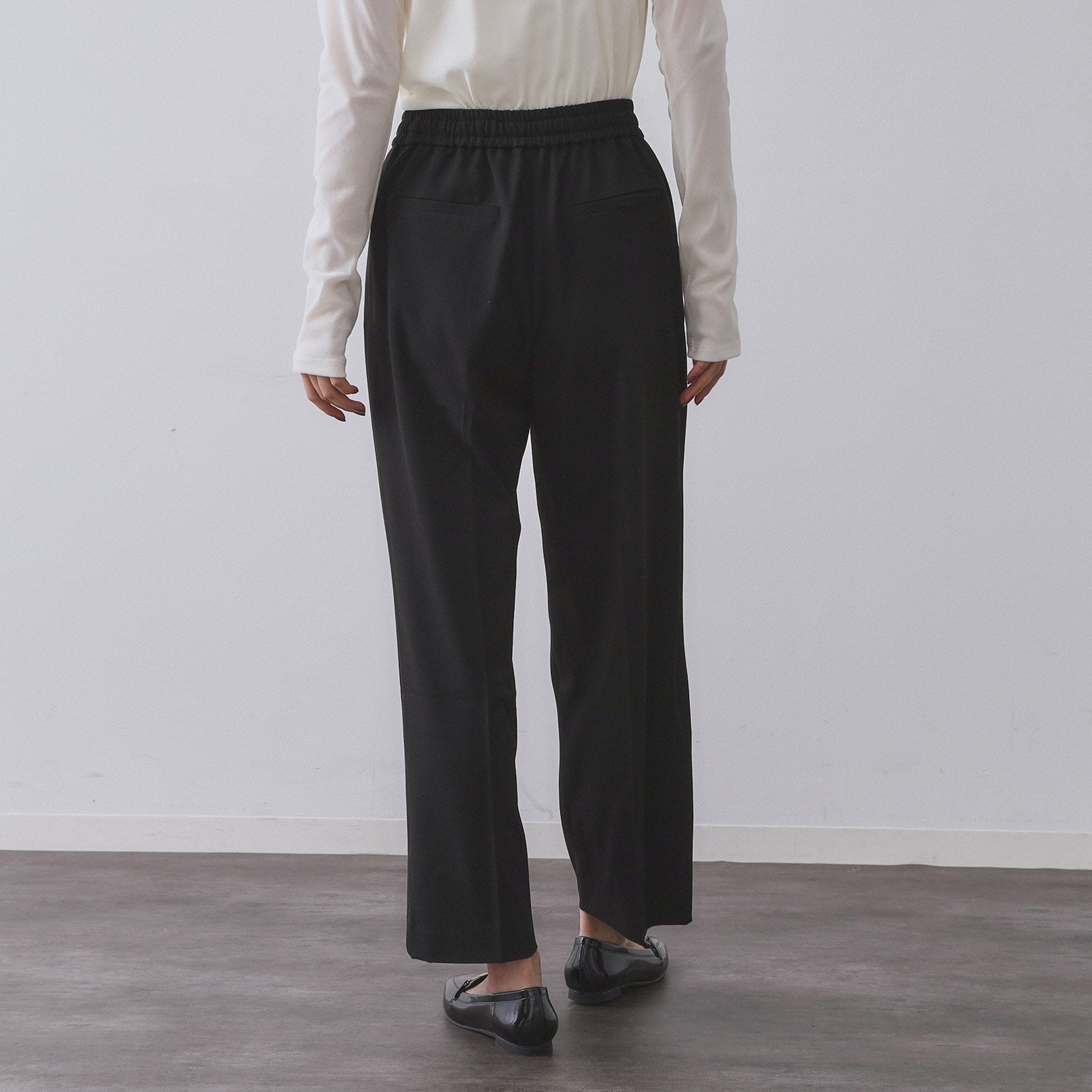 オペーク ドット クリップ OPAQUE.CLIP 裏起毛ストレッチイージーワイドパンツ／ネオサーモ【蓄熱素材／洗濯機洗い可】 （チャコールグレー(014)） チャコールグレー(014)