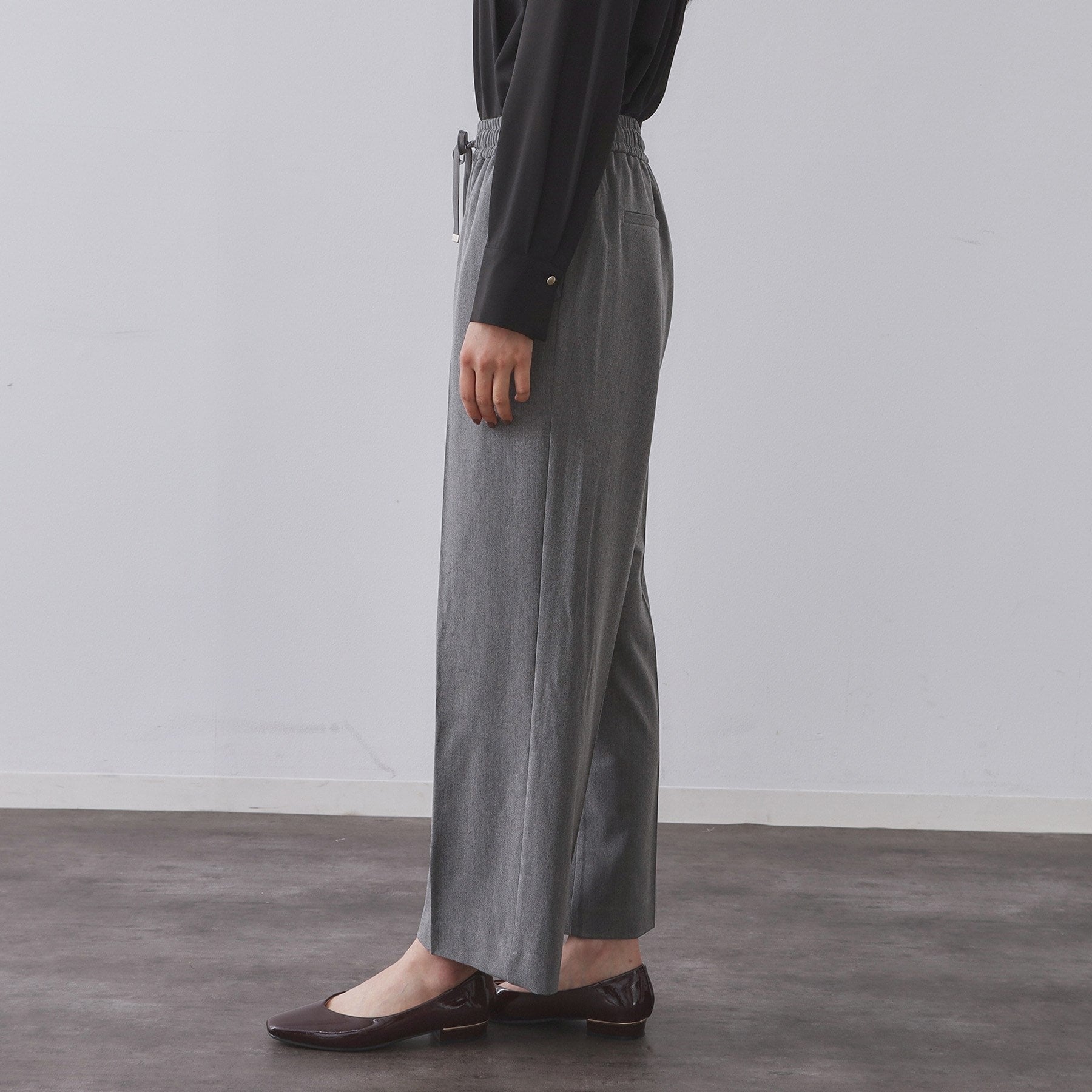 オペーク ドット クリップ OPAQUE.CLIP 裏起毛ストレッチイージーワイドパンツ／ネオサーモ【蓄熱素材／洗濯機洗い可】 （チャコールグレー(014)） チャコールグレー(014)