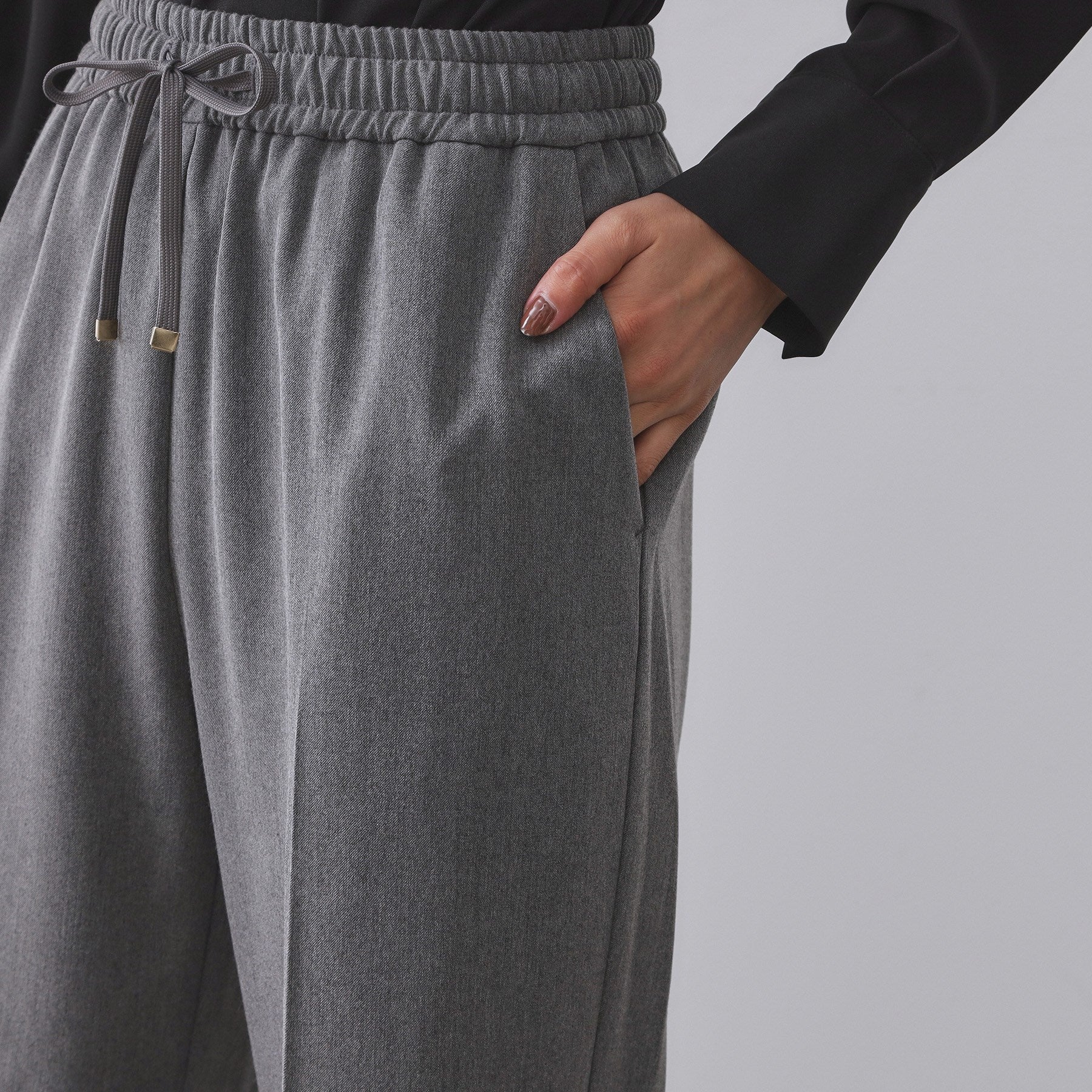 オペーク ドット クリップ OPAQUE.CLIP 裏起毛ストレッチイージーワイドパンツ／ネオサーモ【蓄熱素材／洗濯機洗い可】 （チャコールグレー(014)） チャコールグレー(014)