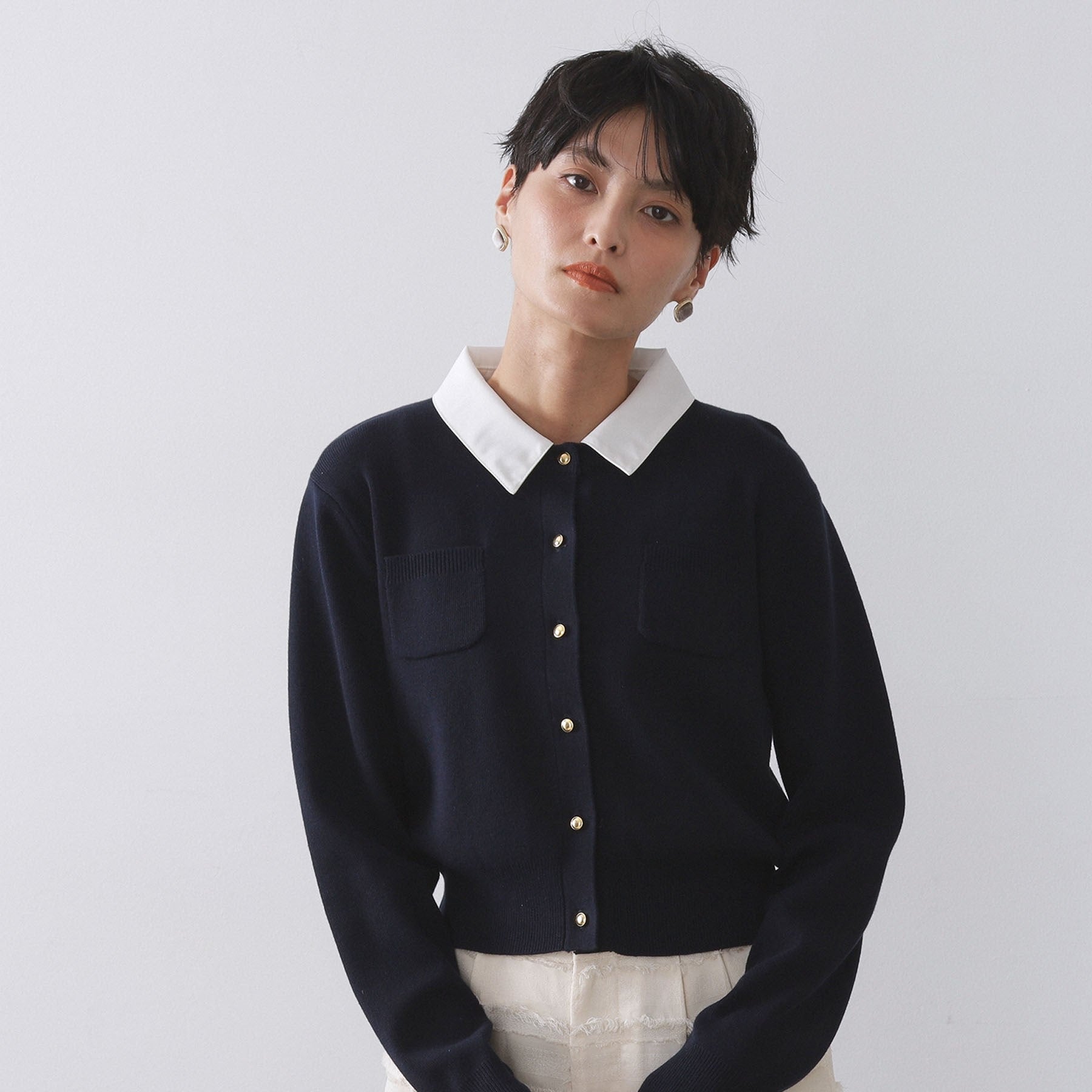 オペーク ドット クリップ OPAQUE.CLIP 衿取り外し可／金ボタンニットカーディガン【洗濯機洗い可】 （グレー(012)） グレー(012)