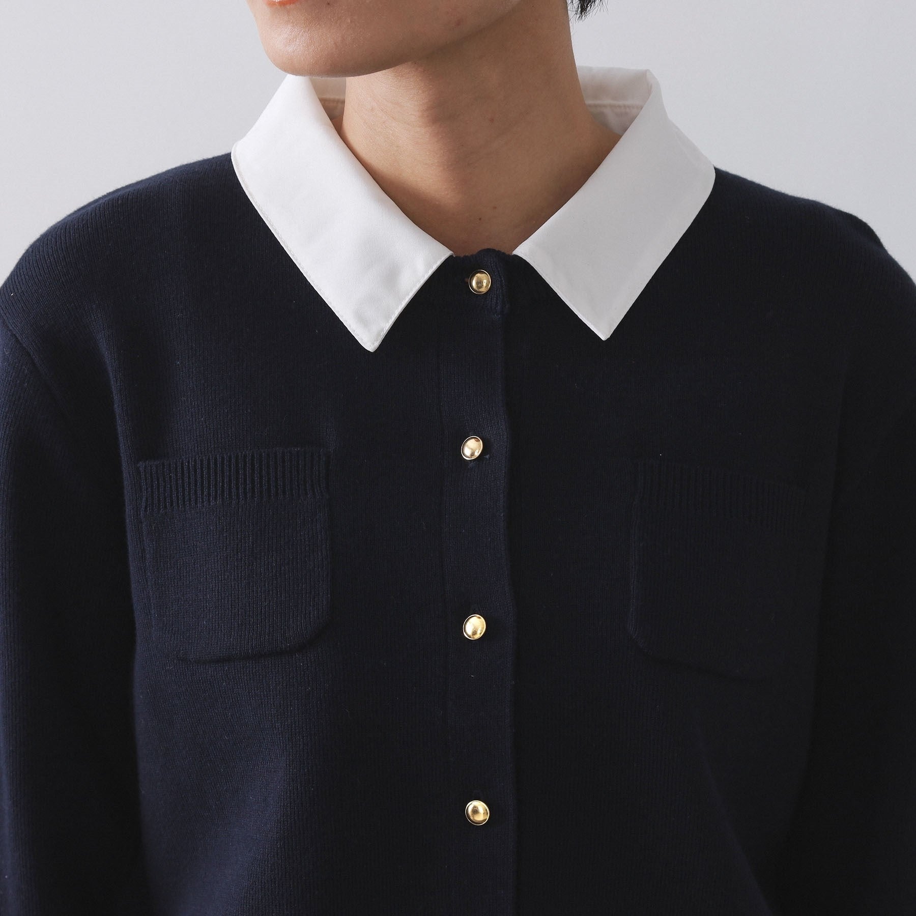 オペーク ドット クリップ OPAQUE.CLIP 衿取り外し可／金ボタンニットカーディガン【洗濯機洗い可】 （グレー(012)） グレー(012)