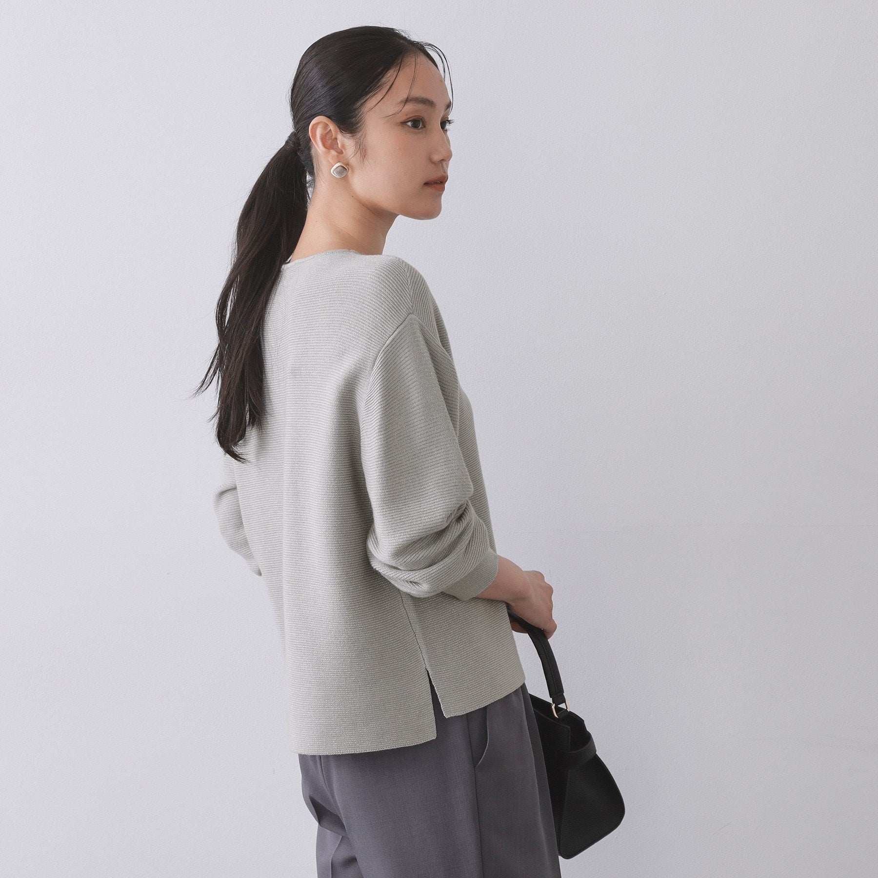 オペーク ドット クリップ OPAQUE.CLIP ラメガーターボートネックニット【洗濯機洗い可】 （サックスブルー(690)） サックスブルー(690)