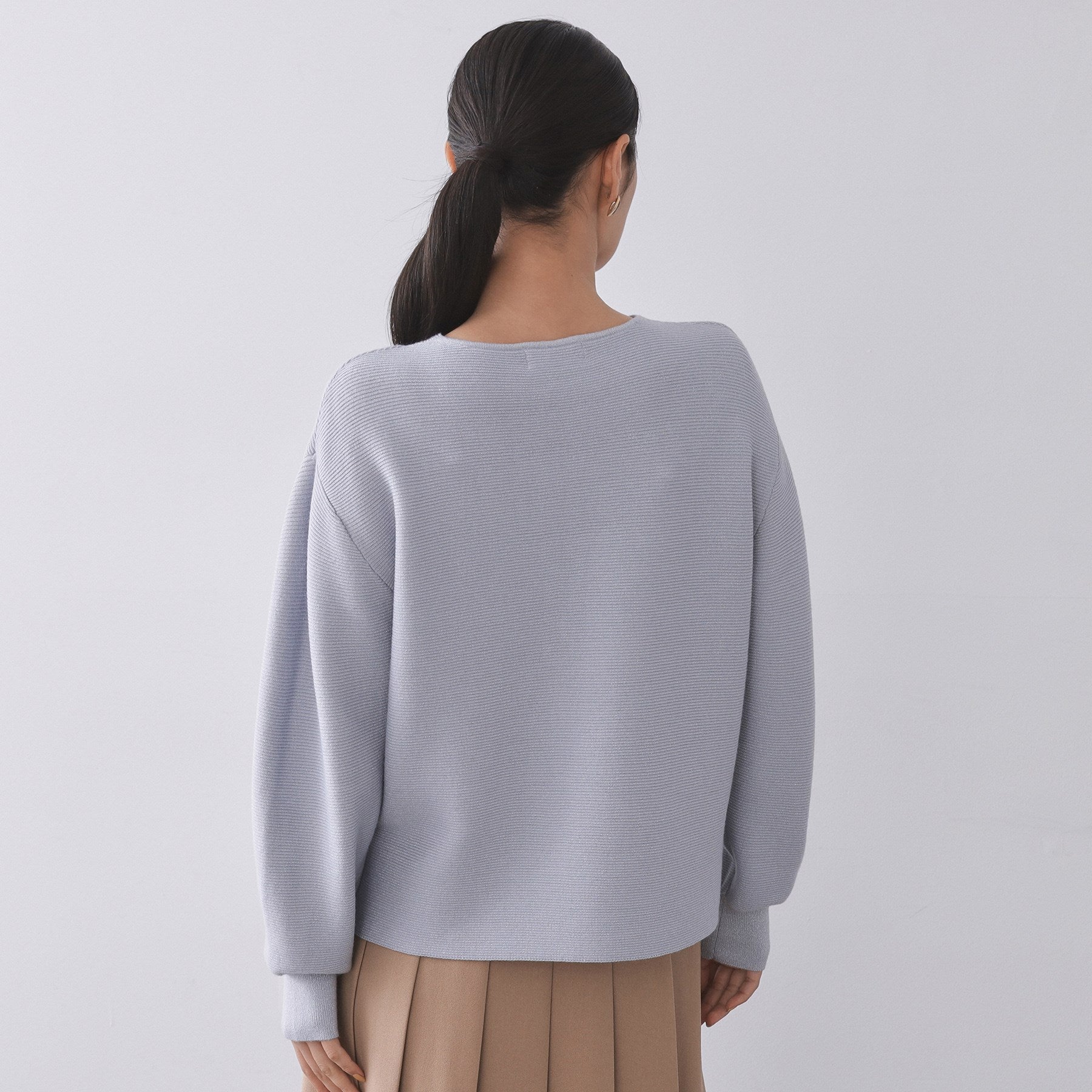 オペーク ドット クリップ OPAQUE.CLIP ラメガーターボートネックニット【洗濯機洗い可】 （サックスブルー(690)） サックスブルー(690)