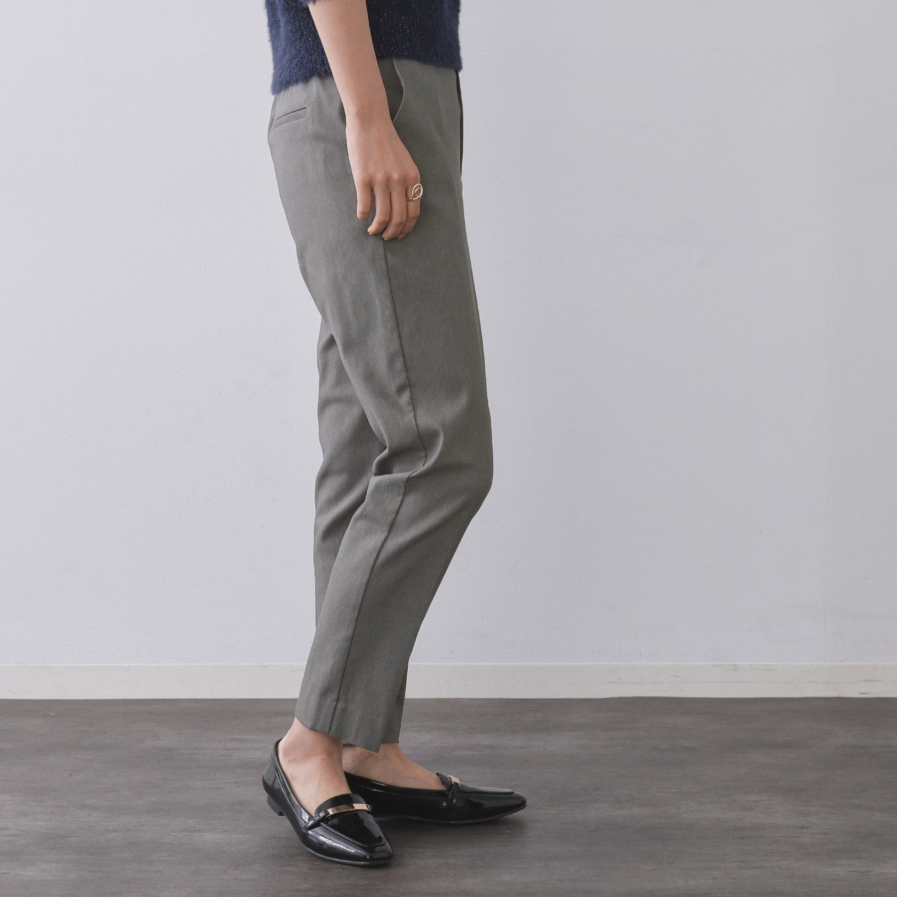 オペーク ドット クリップ OPAQUE.CLIP 裏起毛ハイストレッチ イージーテーパードパンツ【洗濯機洗い可】 （チャコールグレー(013)） チャコールグレー(013)