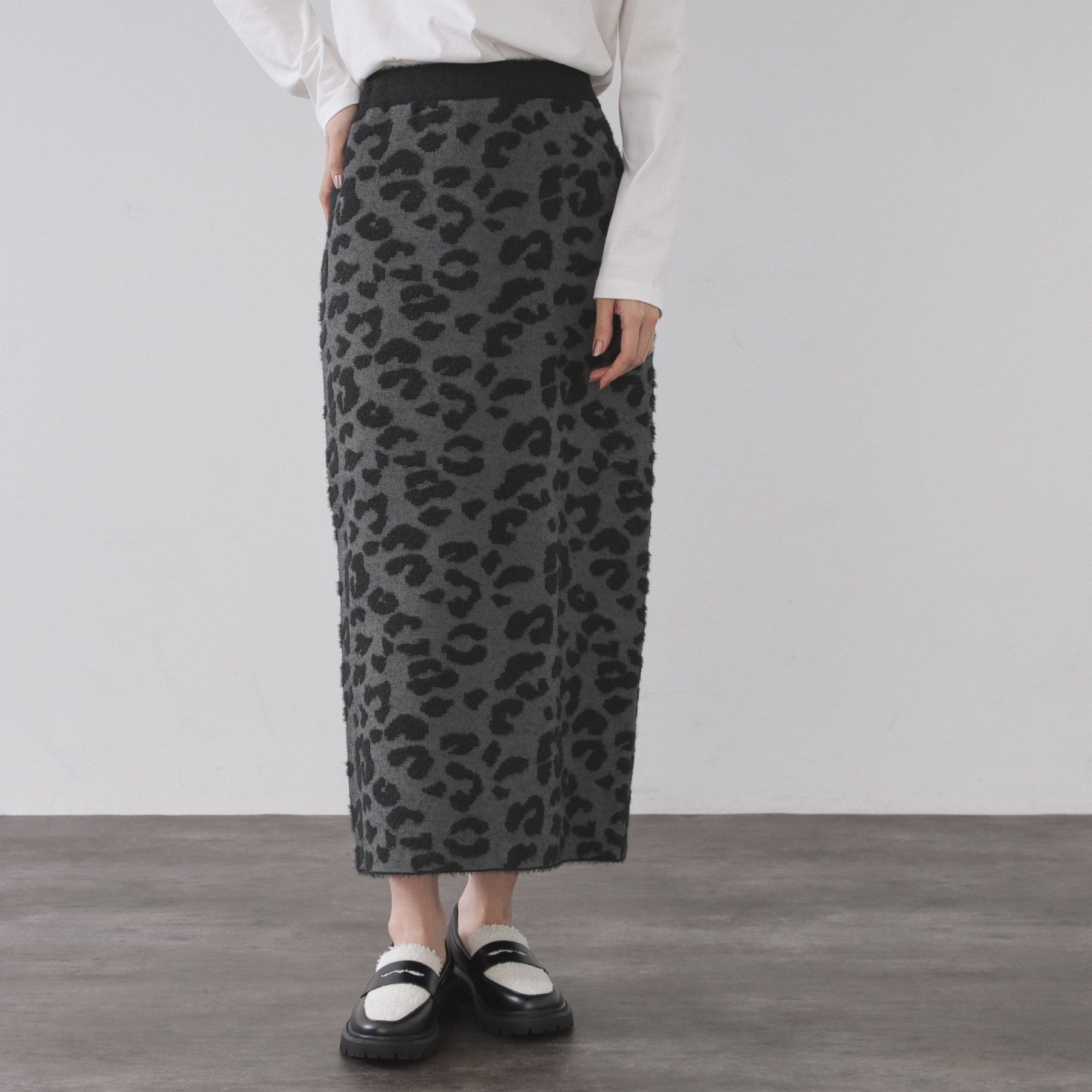 オペーク ドット クリップ OPAQUE.CLIP レオパードジャカードニットスカート【洗濯機洗い可】 （チャコールグレー(114)） チャコールグレー(114)
