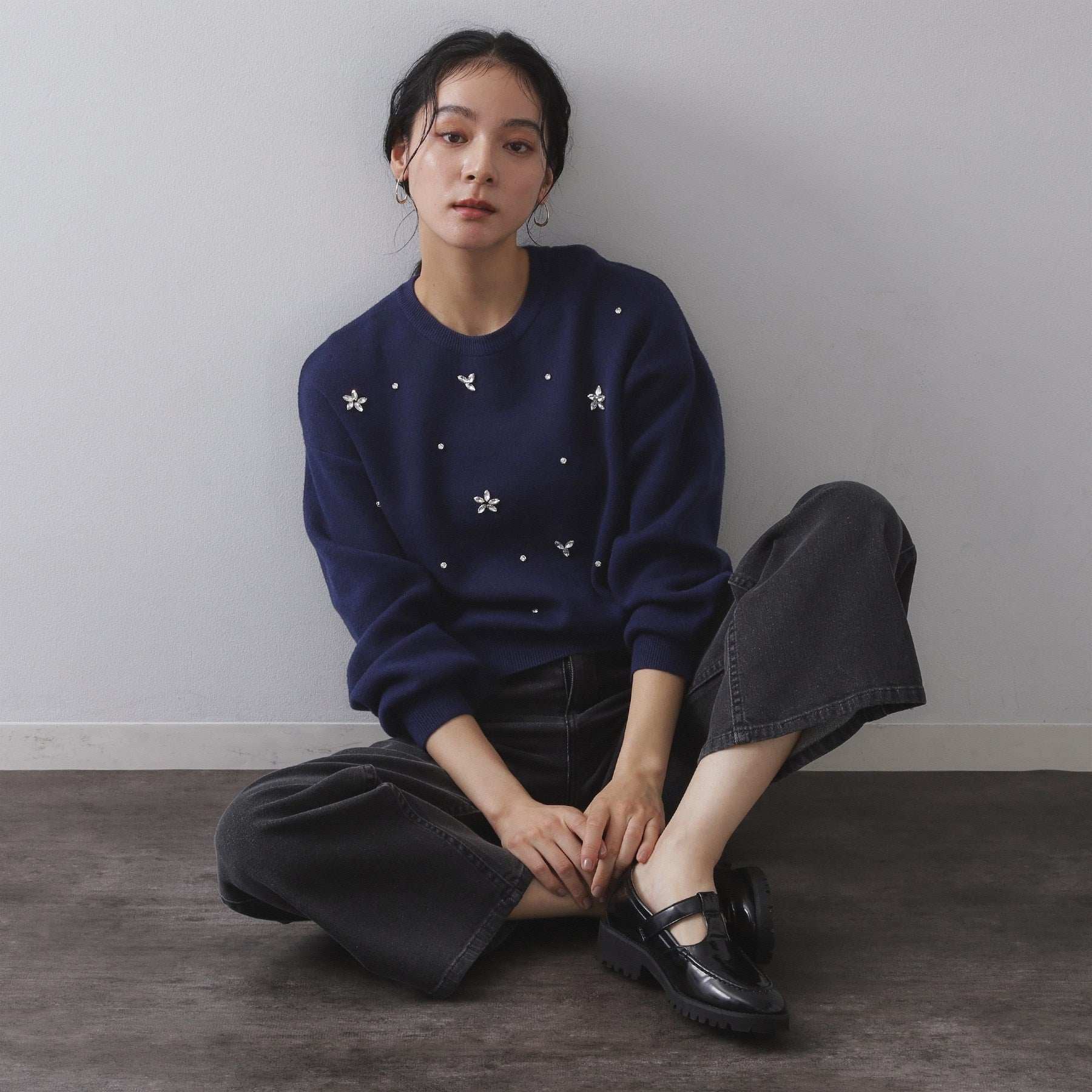 オペーク ドット クリップ OPAQUE.CLIP ビジューニットトップス【洗える】 （ネイビー(094)） ネイビー(094)