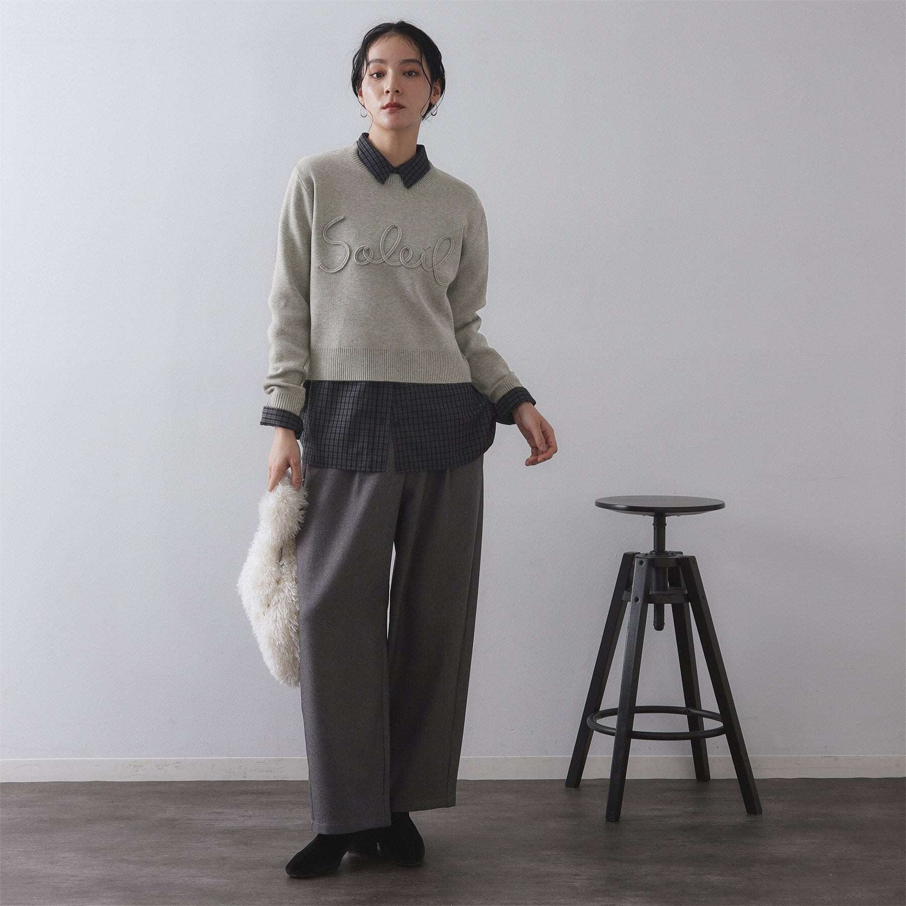 オペーク ドット クリップ OPAQUE.CLIP チェーン刺繍ロゴニットプルオーバー【洗濯機洗い可】 （ピンク(072)） ピンク(072)