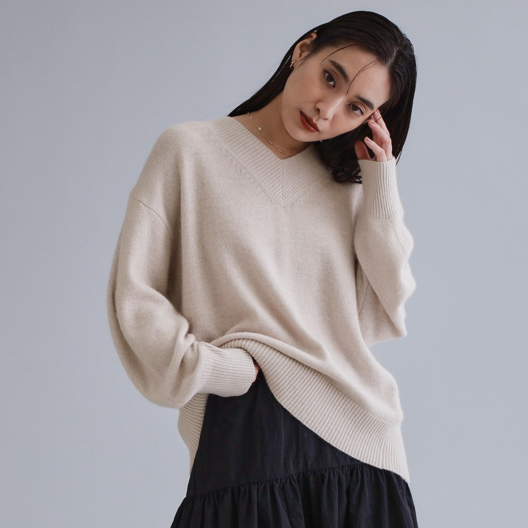 オペーク ドット クリップ OPAQUE.CLIP 【es】フラッフィーウールVネックニット【洗濯機洗い可】 （ライトベージュ(051)） ライトベージュ(051)