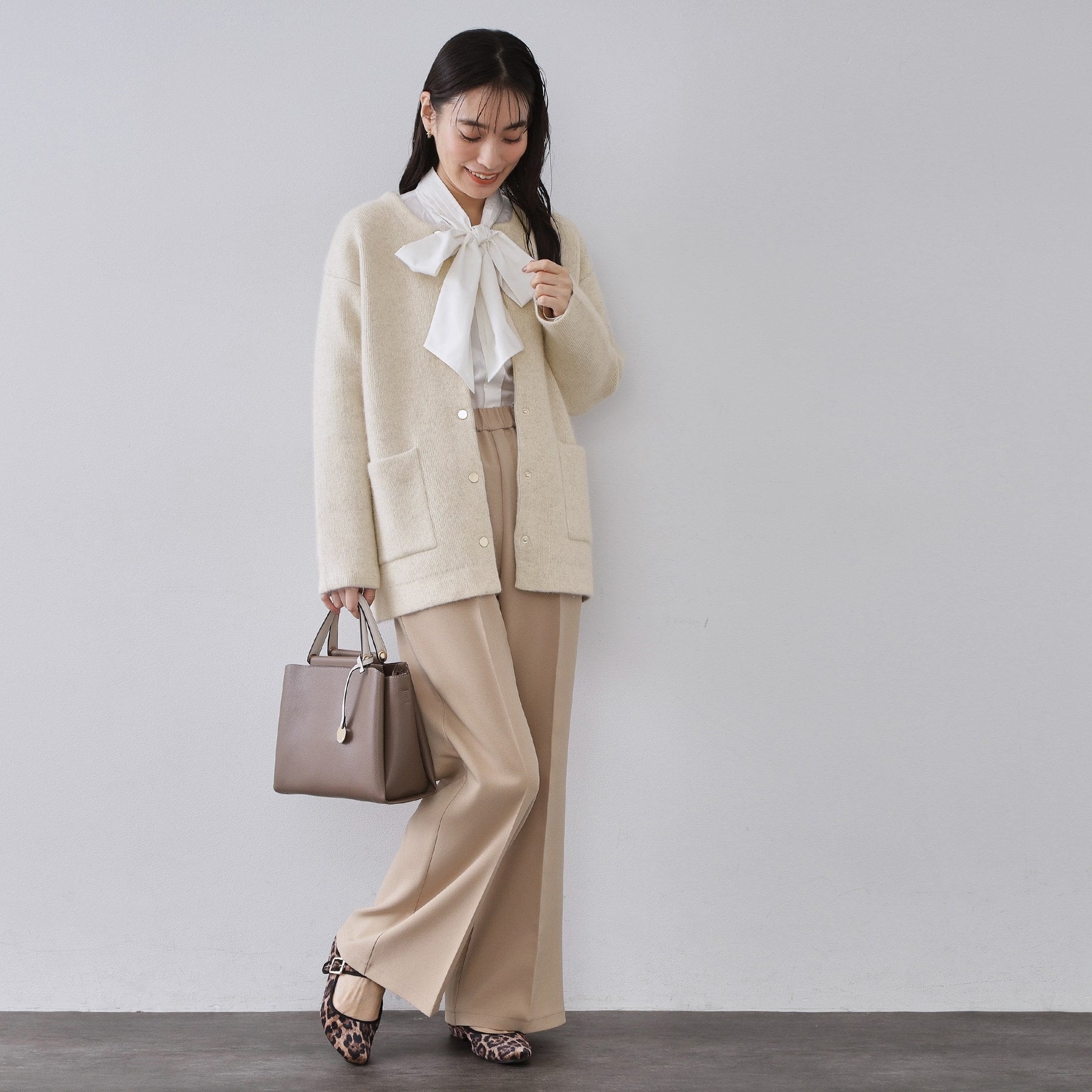 オペーク ドット クリップ OPAQUE.CLIP アンゴラ／フォックスブレンド ニットカーディガン【洗濯機洗いOK】 （モカブラウン(042)） モカブラウン(042)