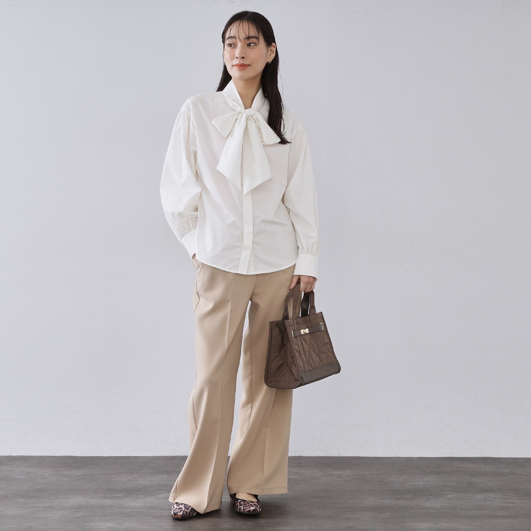 オペーク ドット クリップ OPAQUE.CLIP ボウタイブラウス【洗濯機OK】 （ホワイト(001)） ホワイト(001)