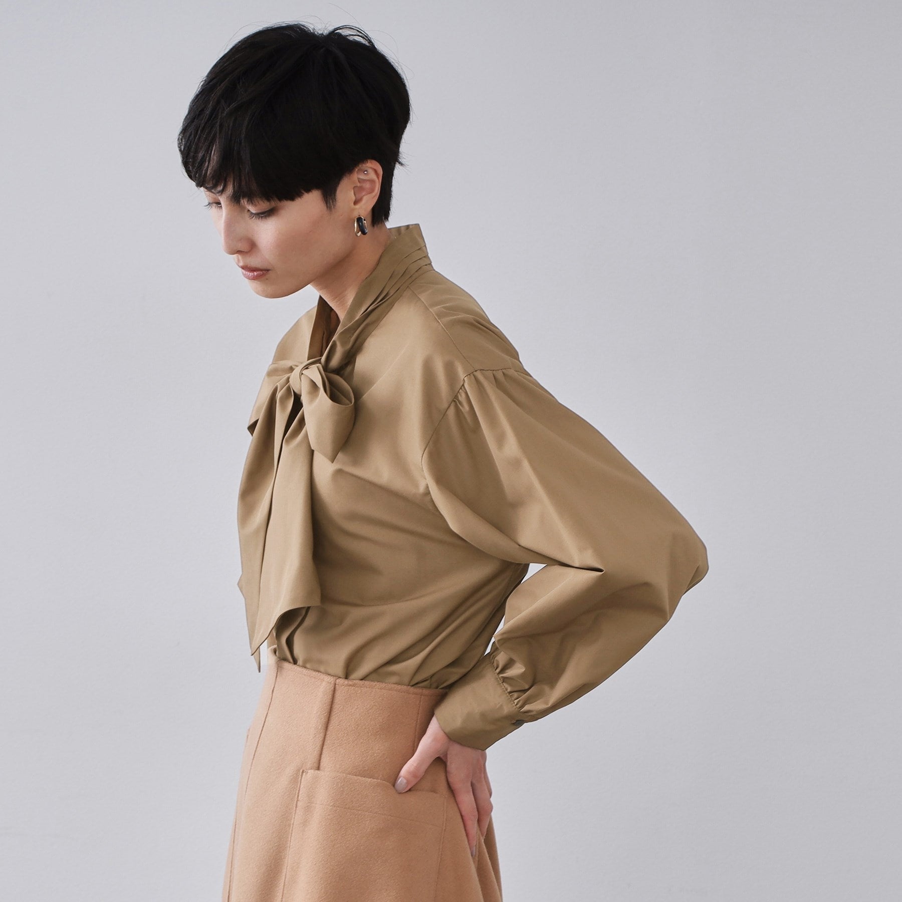 オペーク ドット クリップ OPAQUE.CLIP ボウタイブラウス【洗濯機OK】 （ホワイト(001)） ホワイト(001)