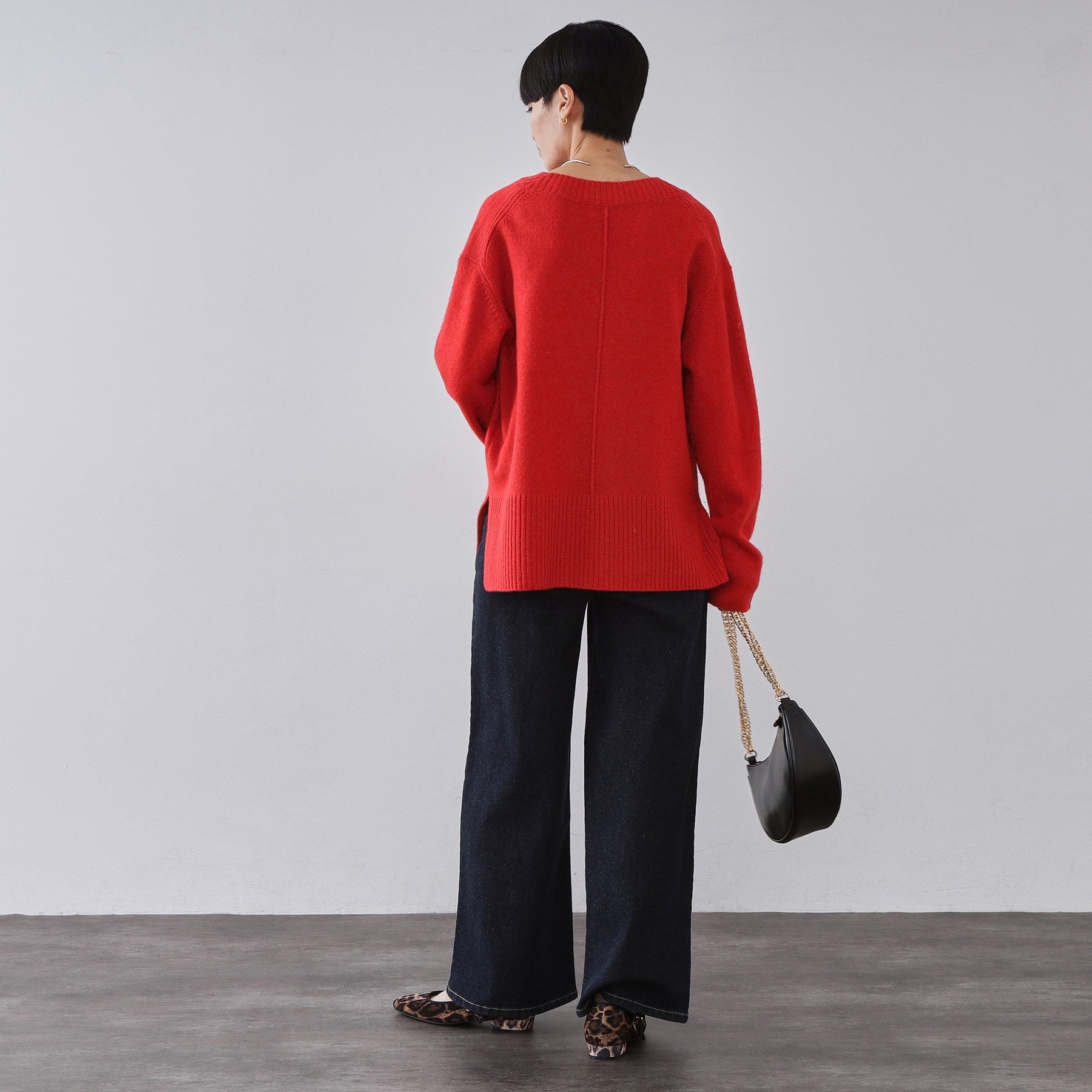 オペーク ドット クリップ OPAQUE.CLIP リラクシーVネックミドルゲージニット【洗える】 （グレー(012)） グレー(012)