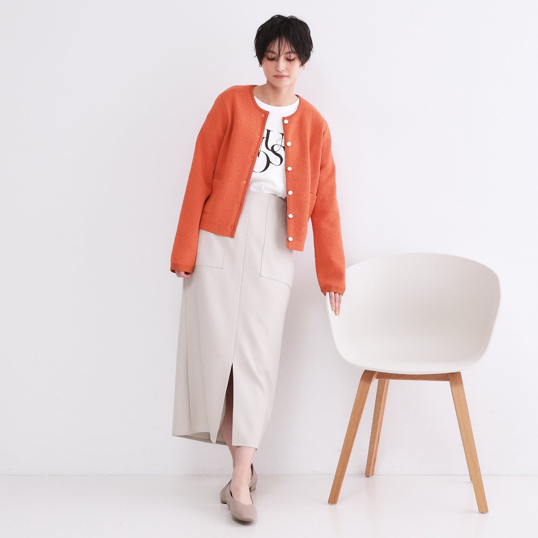 オペーク ドット クリップ OPAQUE.CLIP ブークレ金ボタンニットカーディガン【洗濯機OK】 （オレンジ(067)） オレンジ(067)