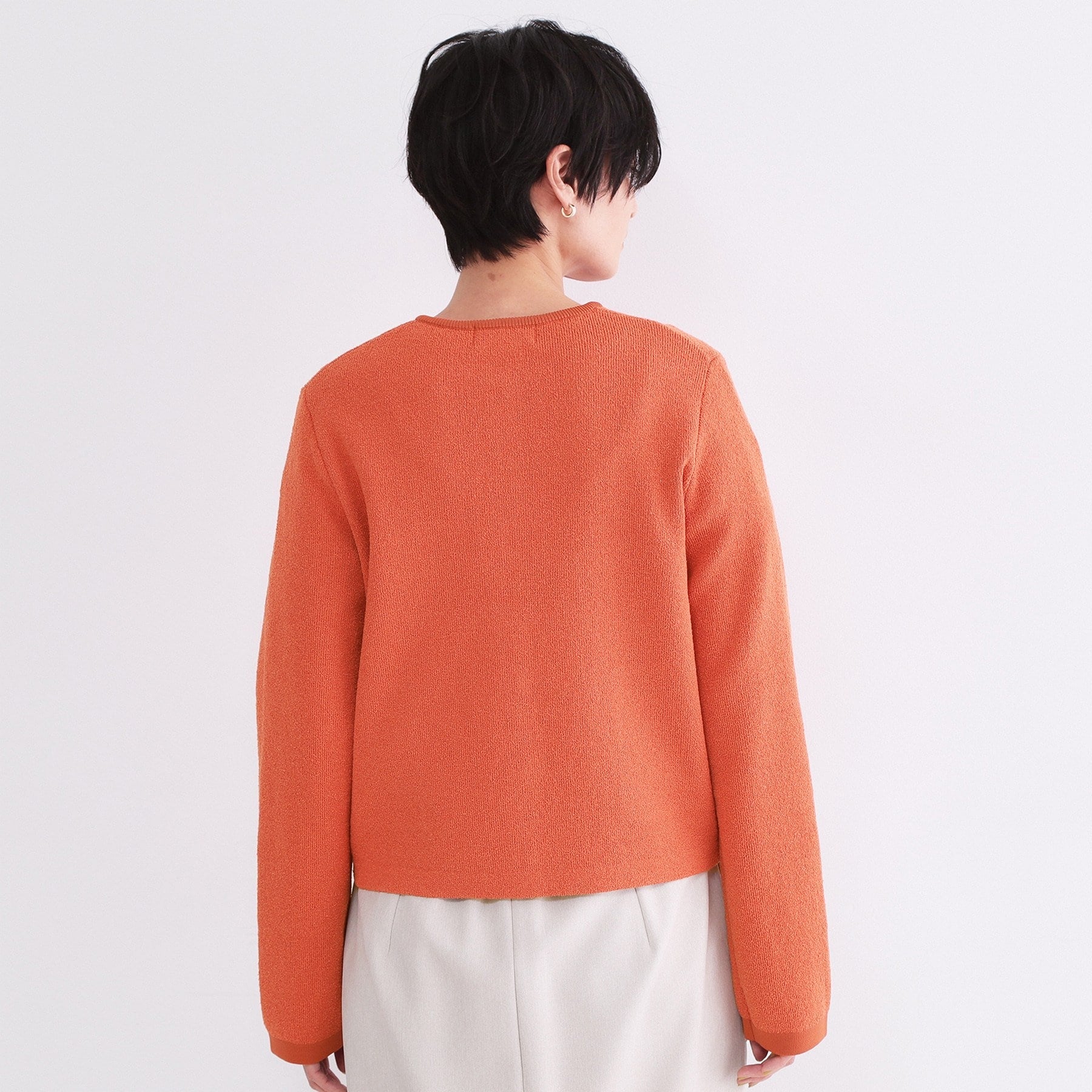 オペーク ドット クリップ OPAQUE.CLIP ブークレ金ボタンニットカーディガン【洗濯機OK】 （オレンジ(067)） オレンジ(067)