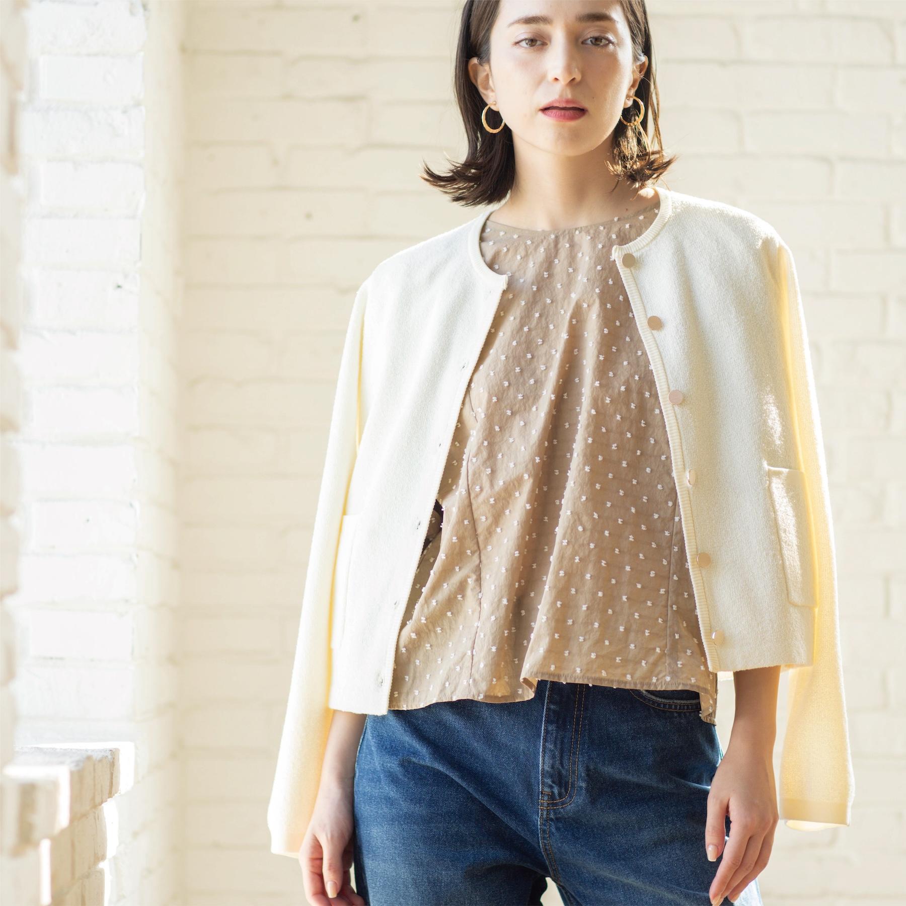 オペーク ドット クリップ OPAQUE.CLIP ブークレ金ボタンニットカーディガン【洗濯機OK】 （オレンジ(067)） オレンジ(067)