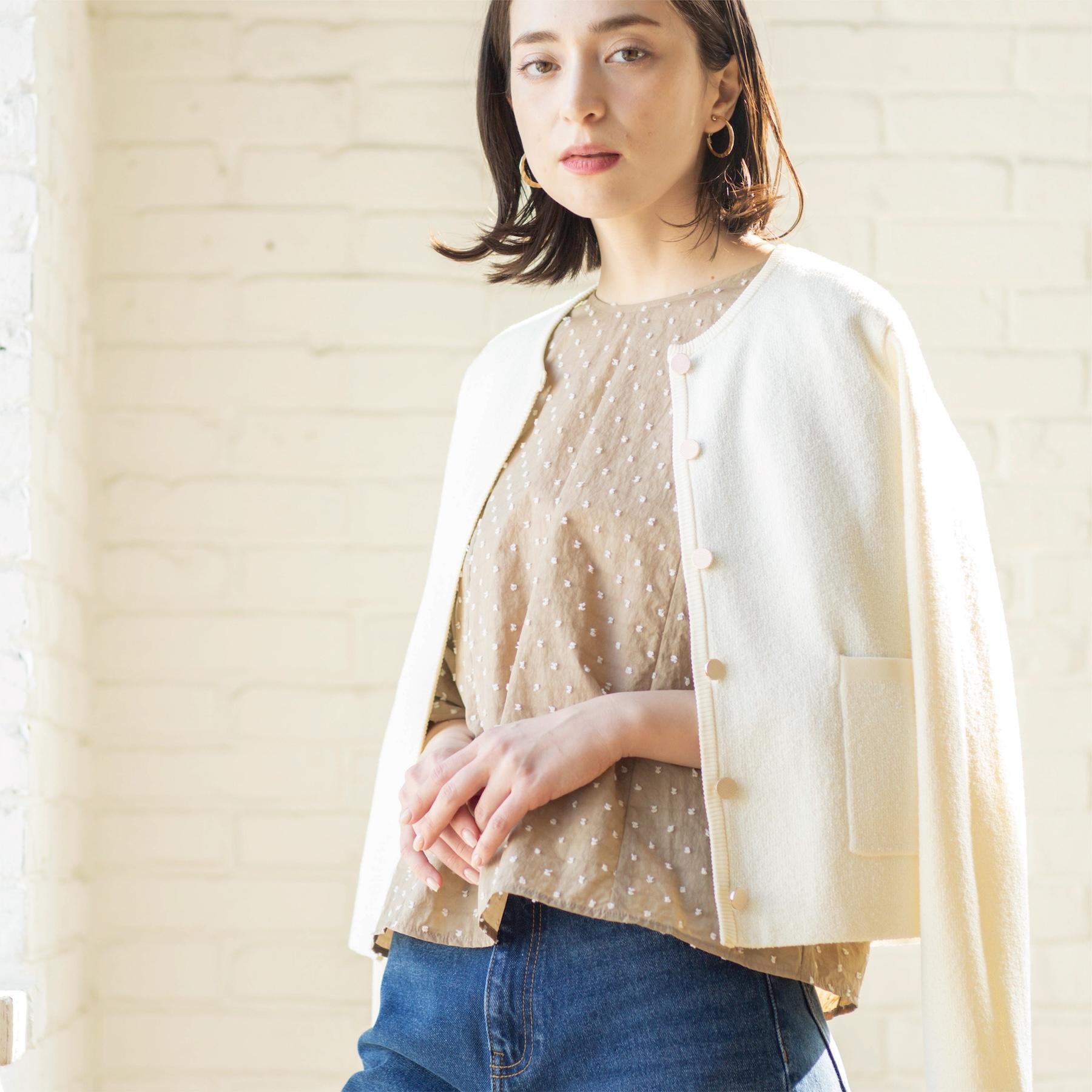 オペーク ドット クリップ OPAQUE.CLIP ブークレ金ボタンニットカーディガン【洗濯機OK】 （オレンジ(067)） オレンジ(067)