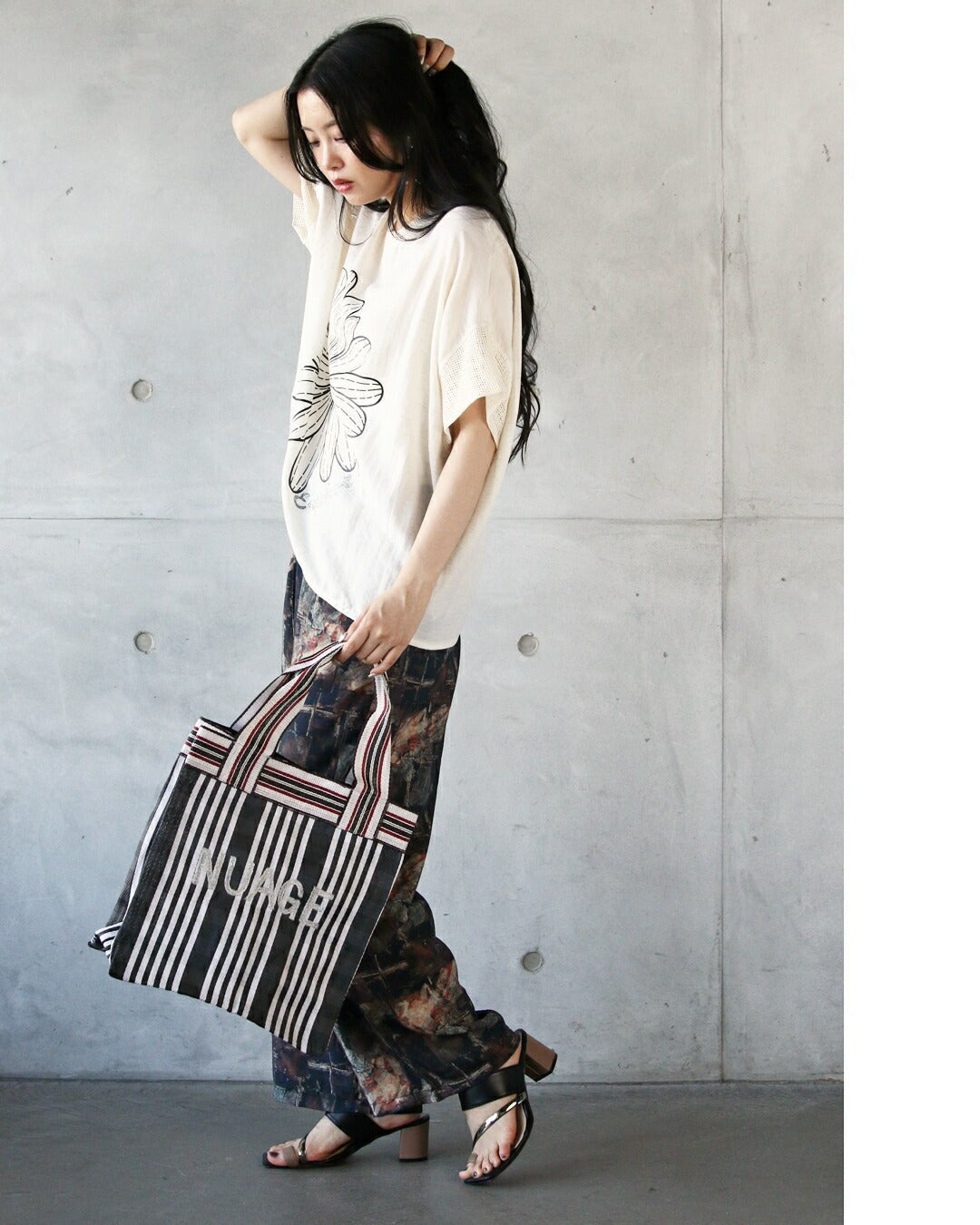 オトナ OTONA 刺繍ロゴで高見えビニールトートバッグ （ブラックチェック） ブラックチェック