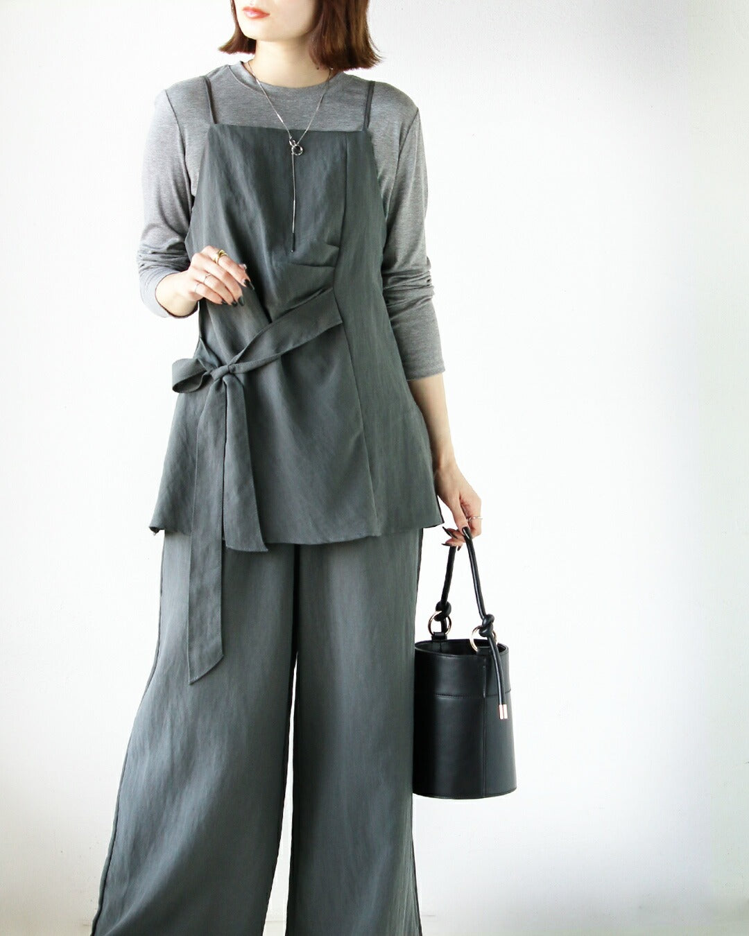 オトナ OTONA 抜け感あるレイヤードコーデが即完成 オトクな3セット （チャコール グレー） チャコール グレー