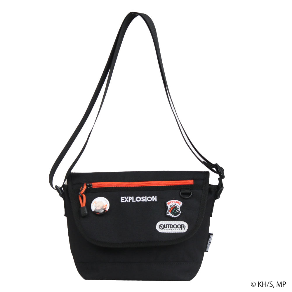 アウトドアプロダクツ OUTDOOR PRODUCTS 【僕のヒーローアカデミア×OUTDOOR PRODUCTS】缶バッチ付きフラップショルダー （グレー（死柄木弔）） グレー（死柄木弔）