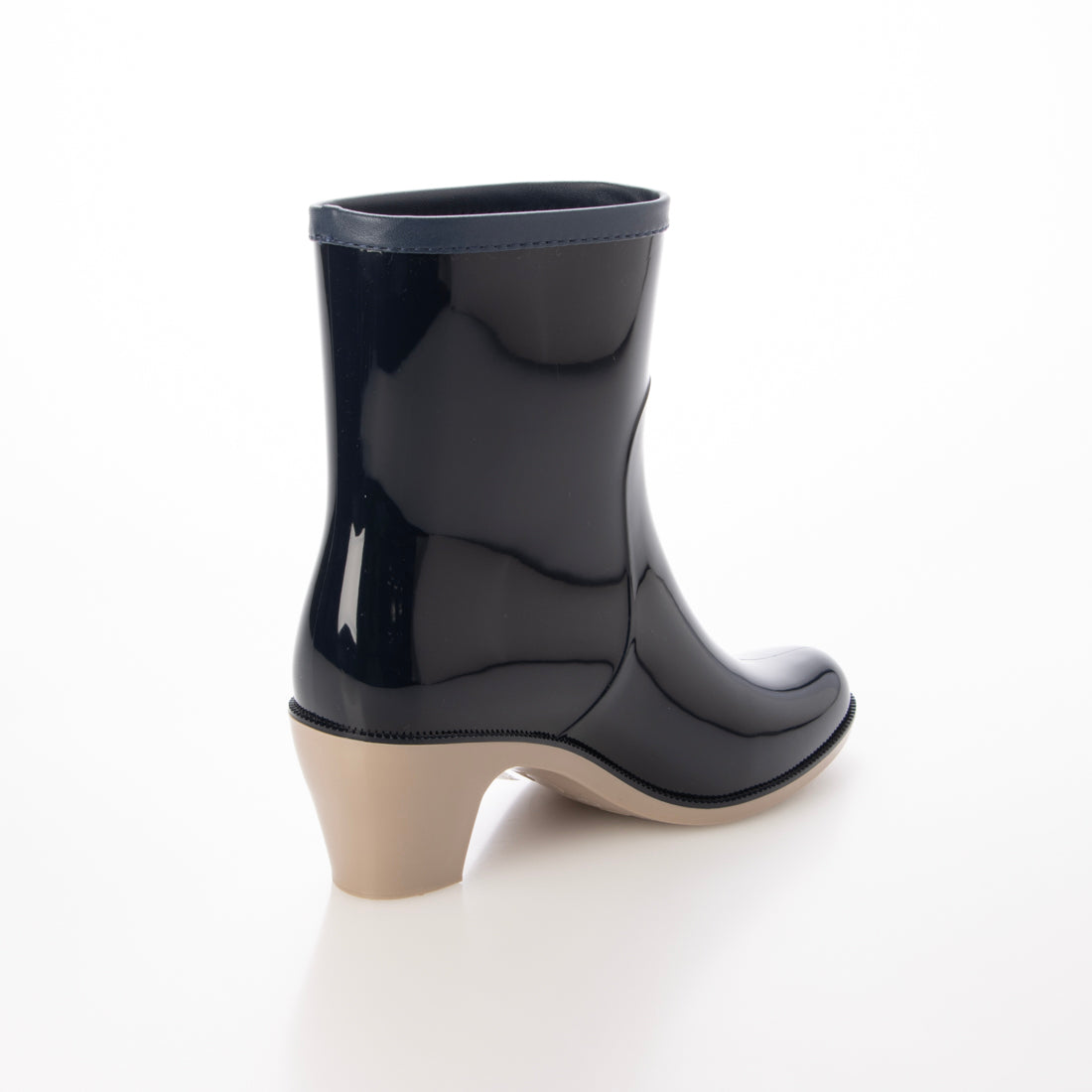 ピッティ Pitti 【WEB限定】バックルベルトレインショートブーツ （ネイビー） ネイビー