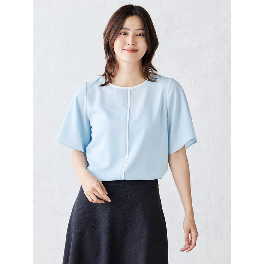 パーフェクトスーツファクトリー Perfect Suit FActory 配色パイピング ブラウス （サックス） サックス