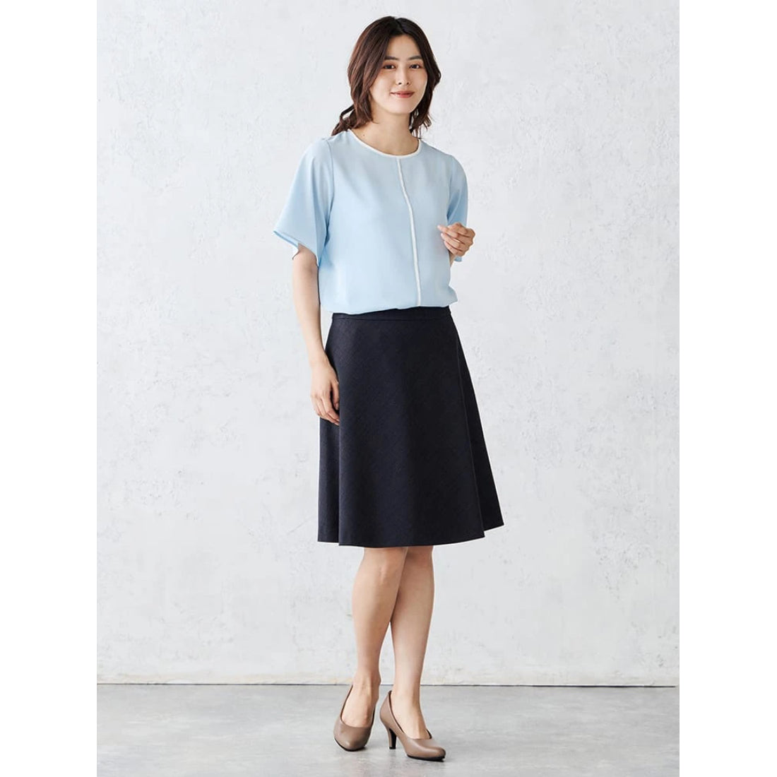 パーフェクトスーツファクトリー Perfect Suit FActory 配色パイピング ブラウス （サックス） サックス