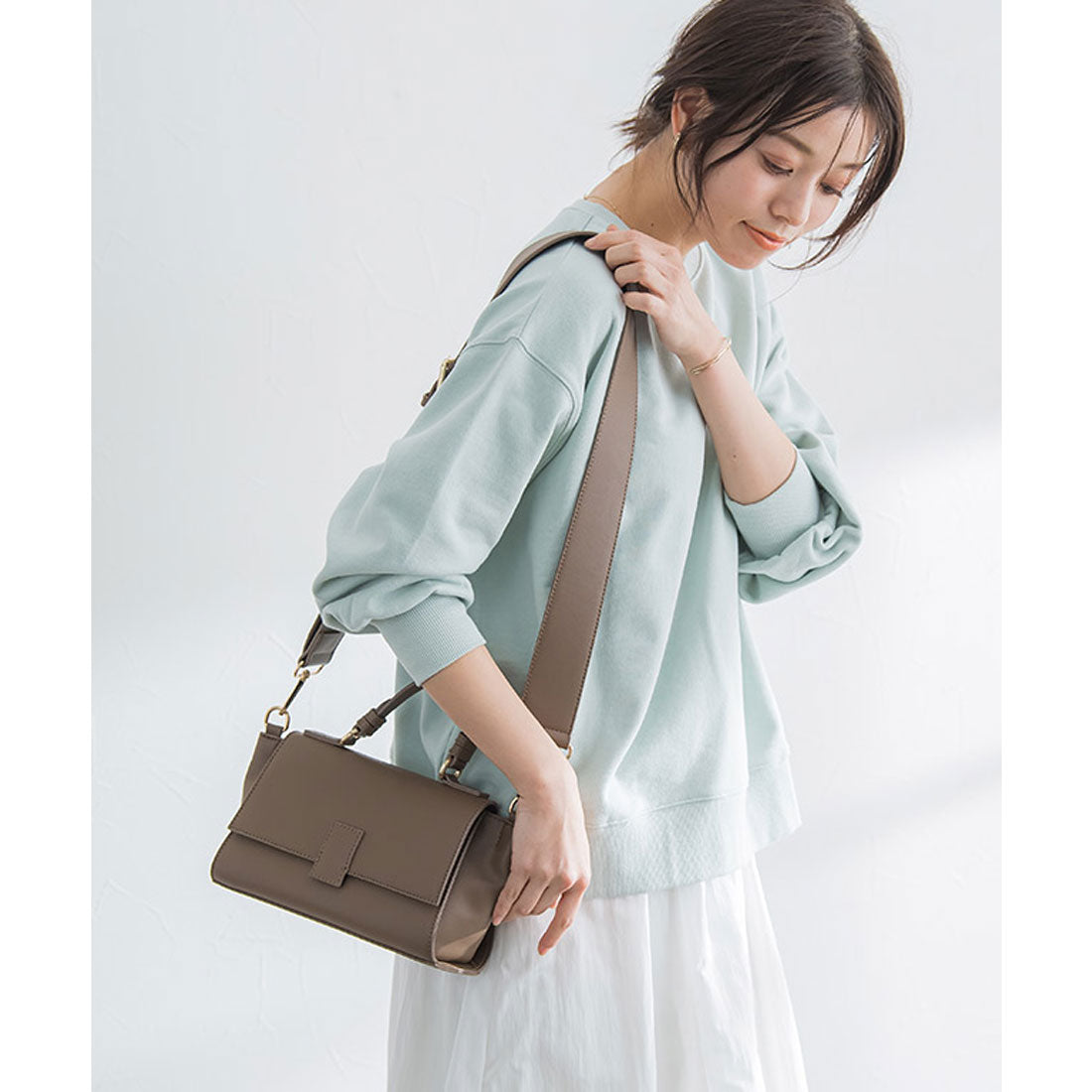 Marvelous by Pierrot Thick shoulder bag