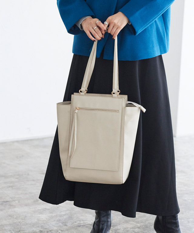 奇妙的白皮皮埃羅（Pierrot Square Tote Handbag）