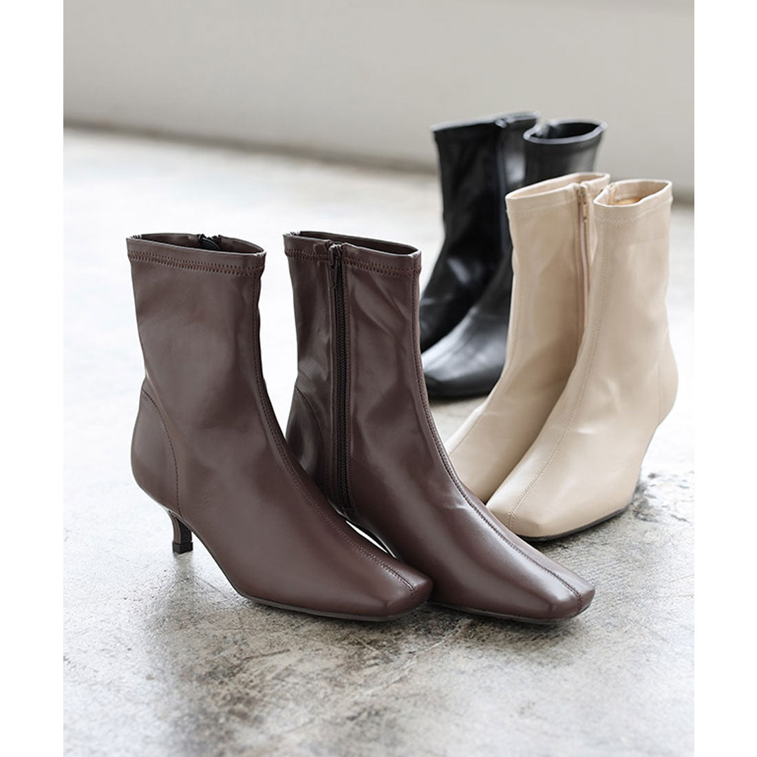 Square-Toe Mid-Length Boots