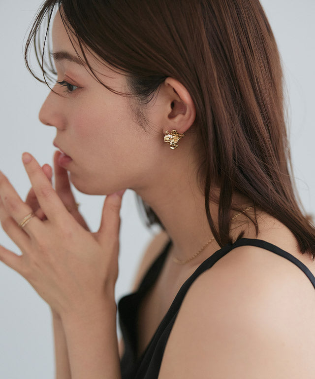 Marvelous by Pierrot Metal Flower Earrings