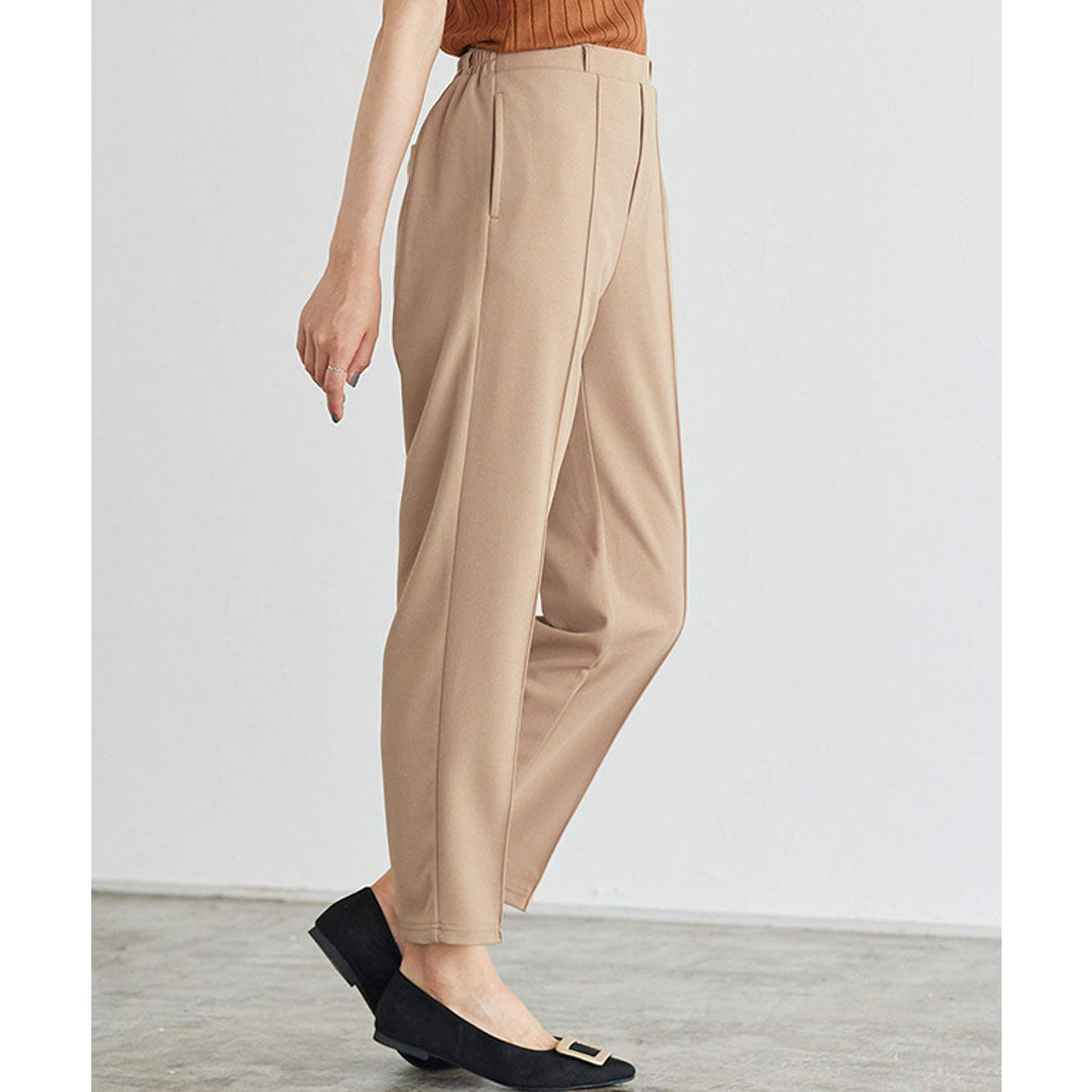 Pair Skin Pintuck Pants