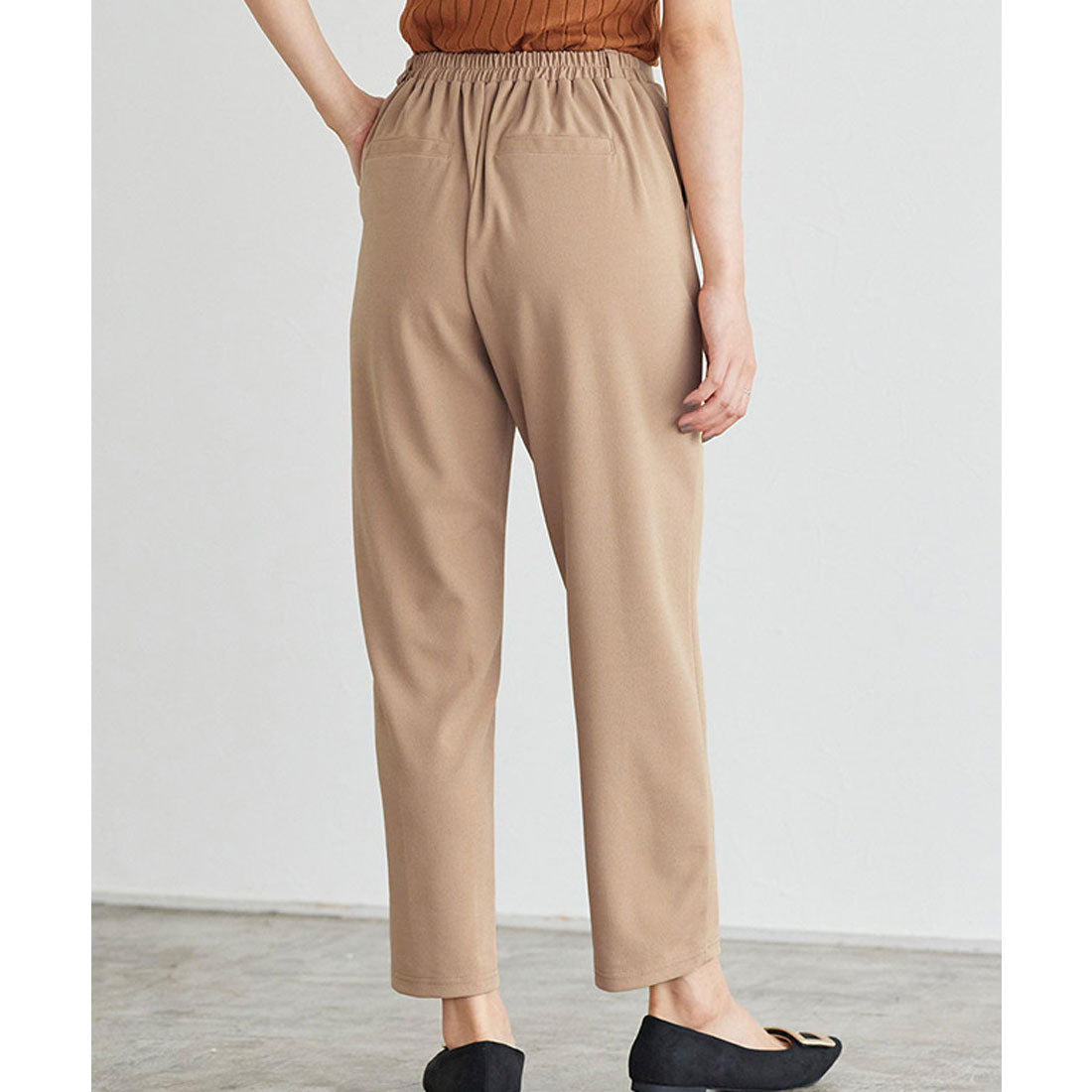 Pair Skin Pintuck Pants