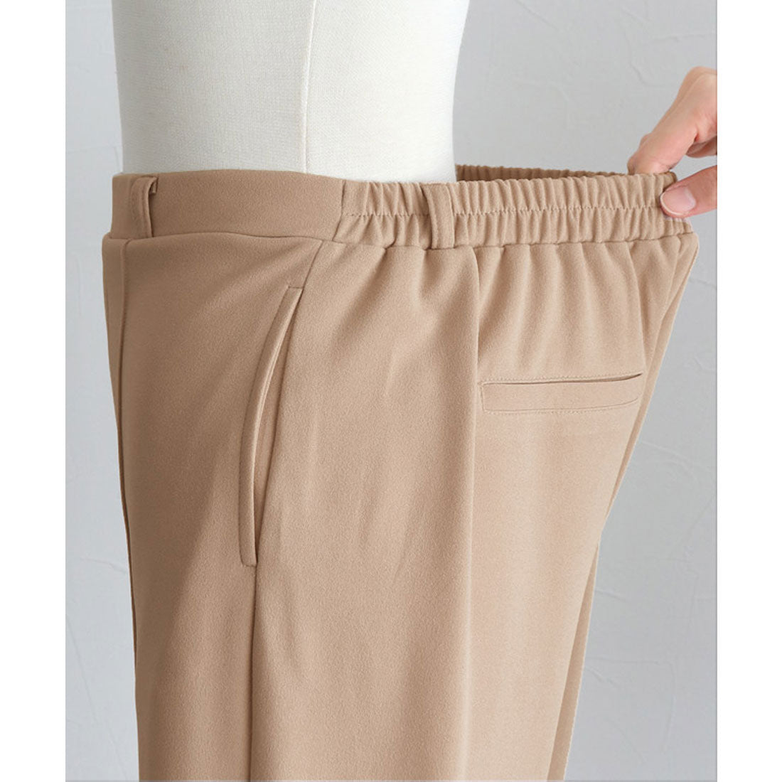 Pair Skin Pintuck Pants