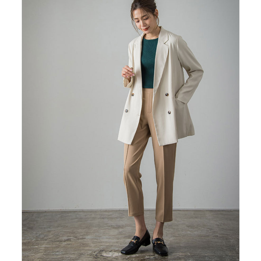 Pair Skin Pintuck Pants