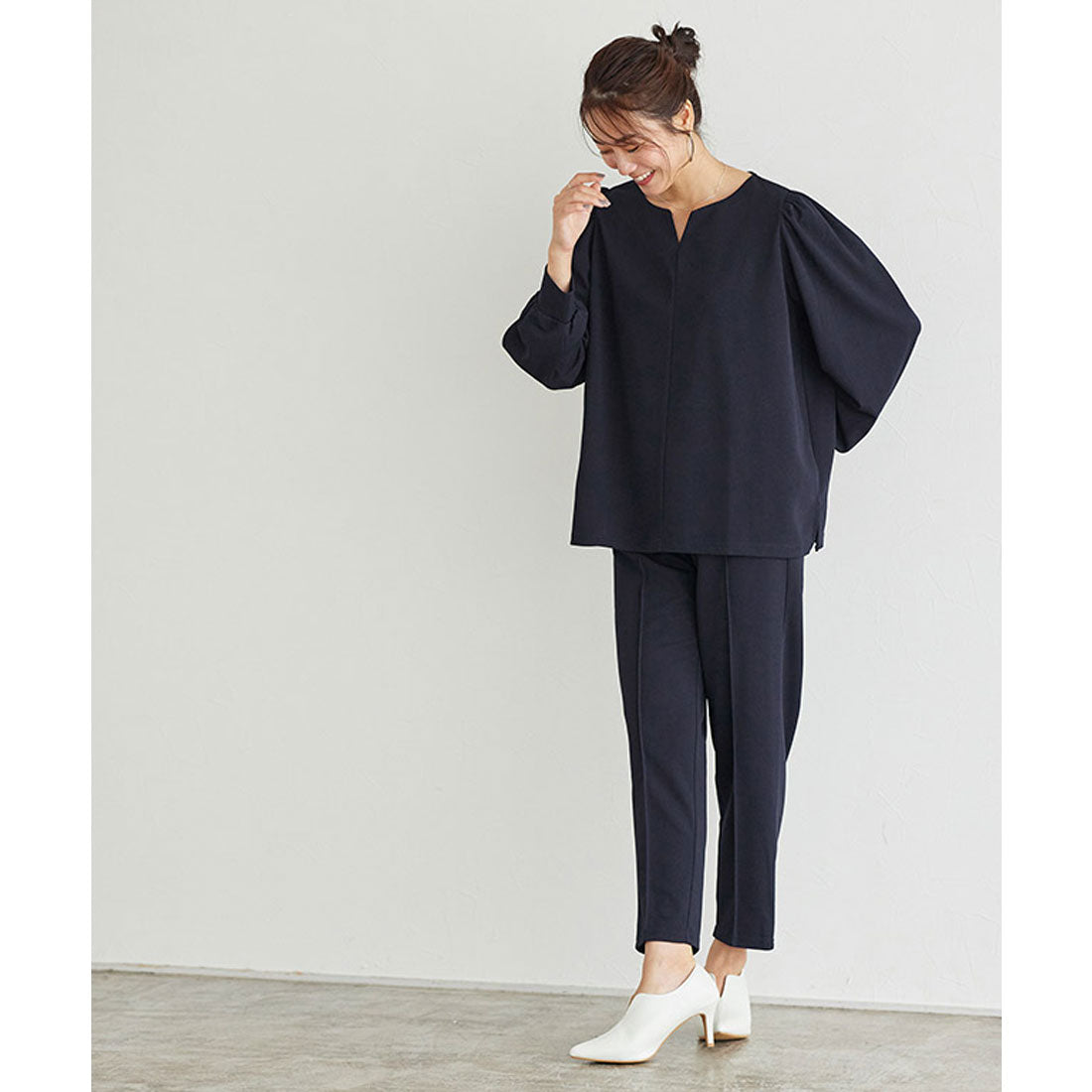 Pair Skin Pintuck Pants