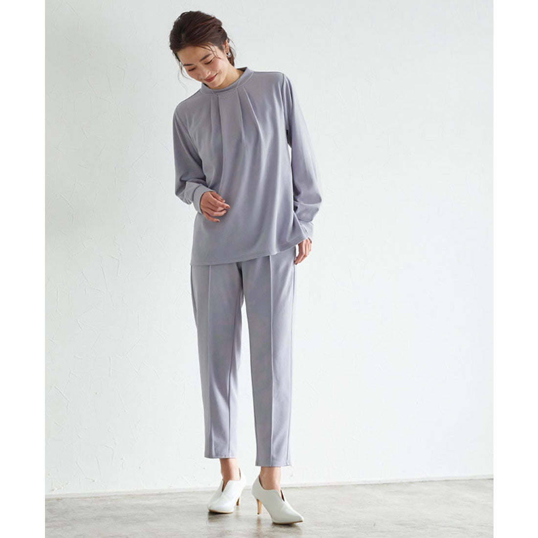 Pair Skin Pintuck Pants
